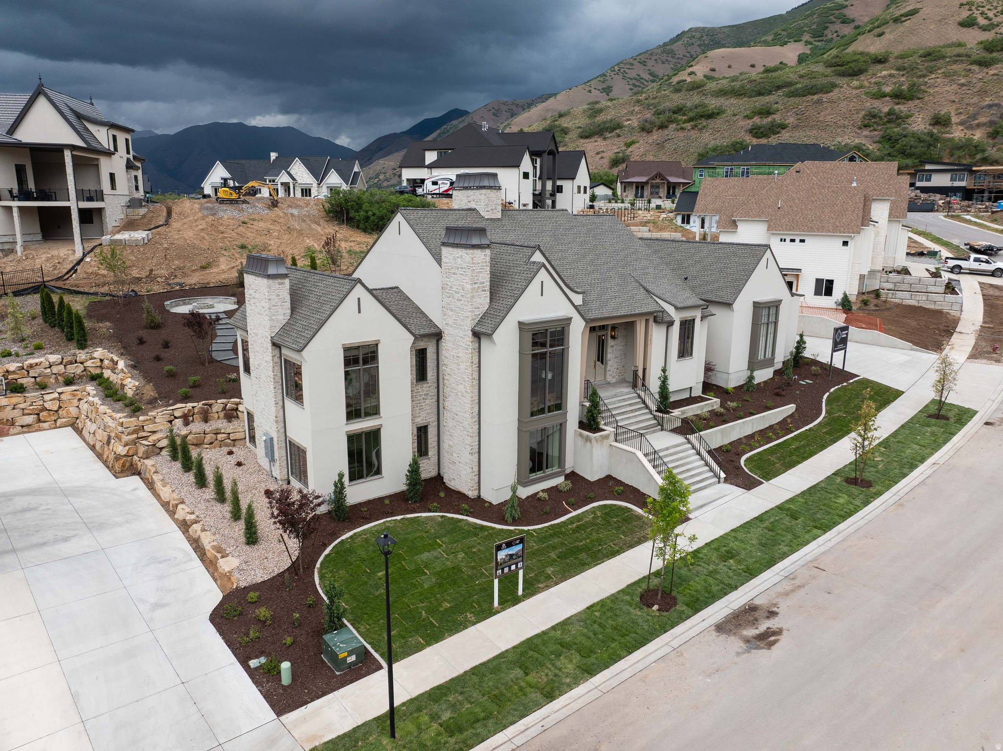main property photo 32