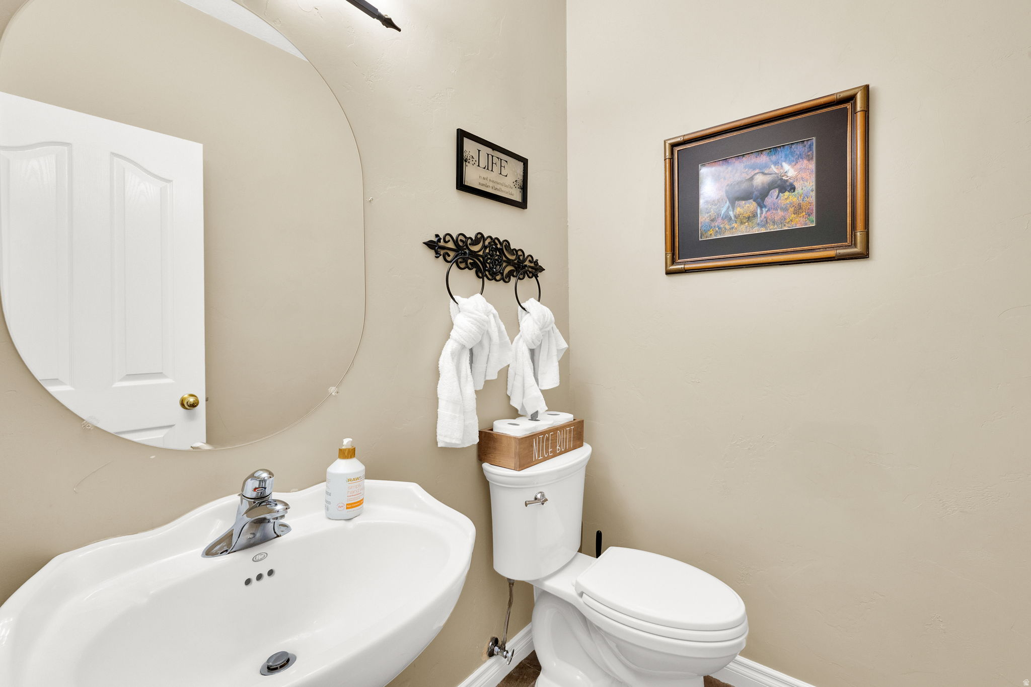 main property photo 22