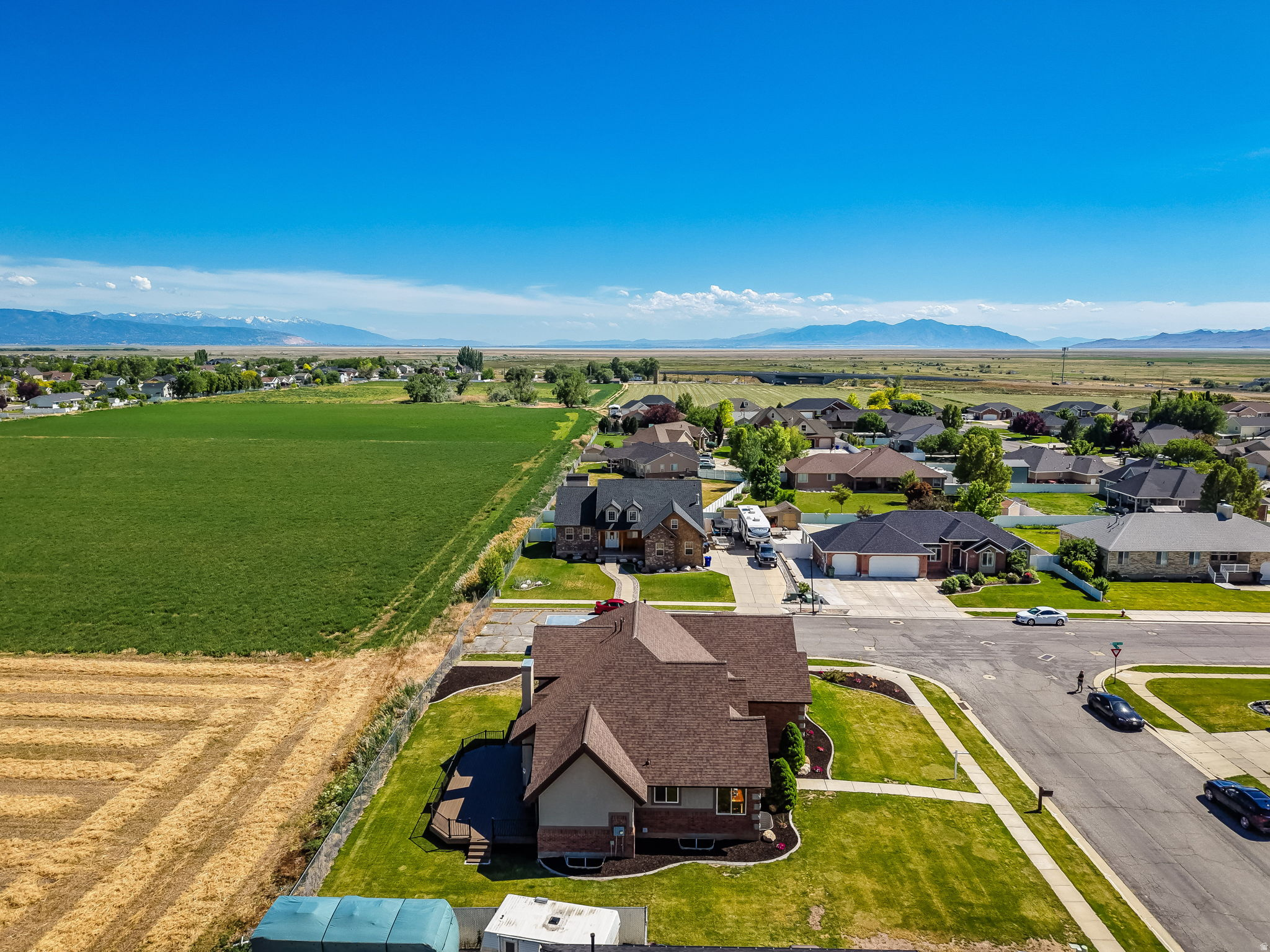 main property photo 44