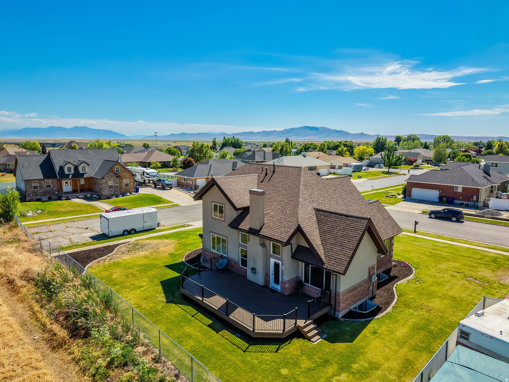 main property photo 46