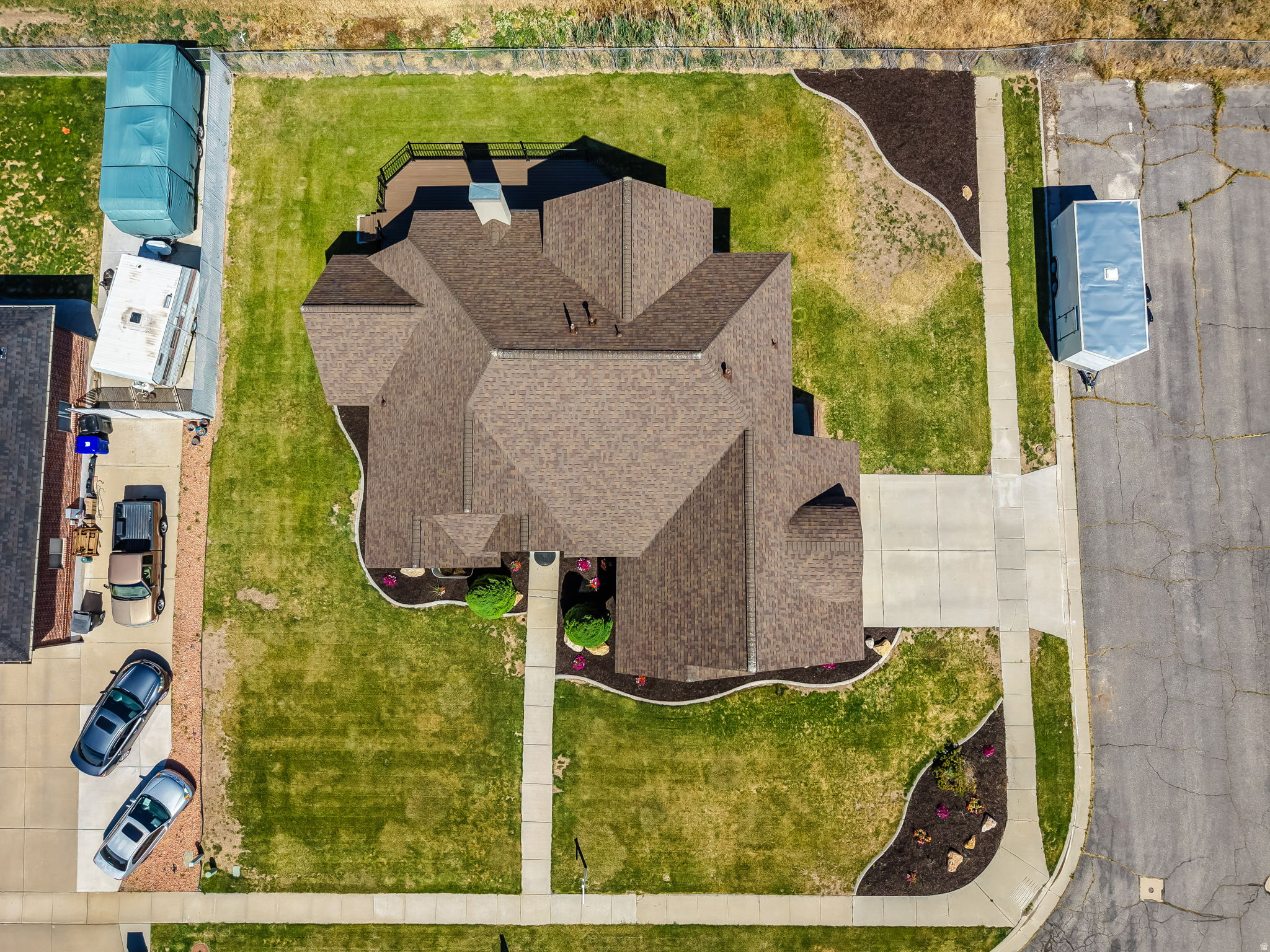 main property photo 50