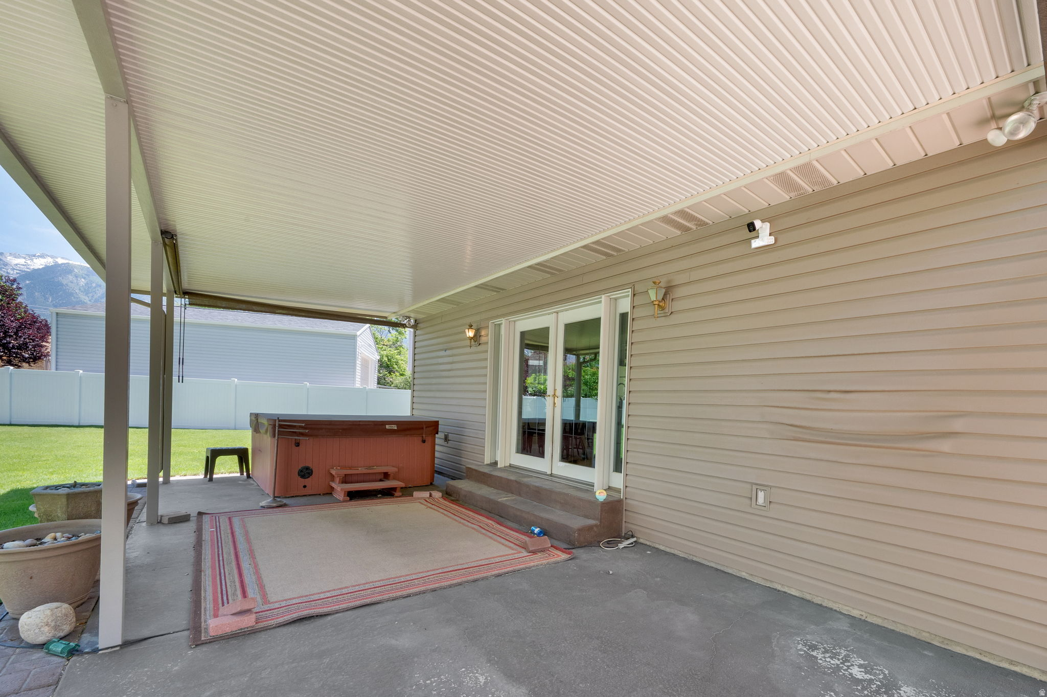 main property photo 56