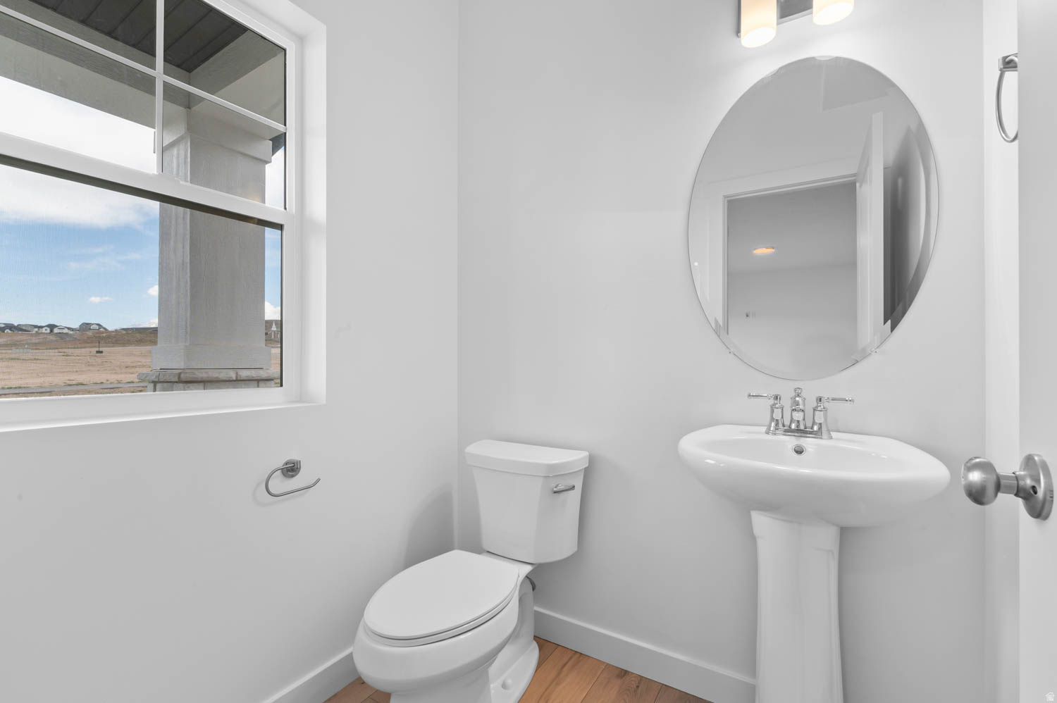 main property photo 4