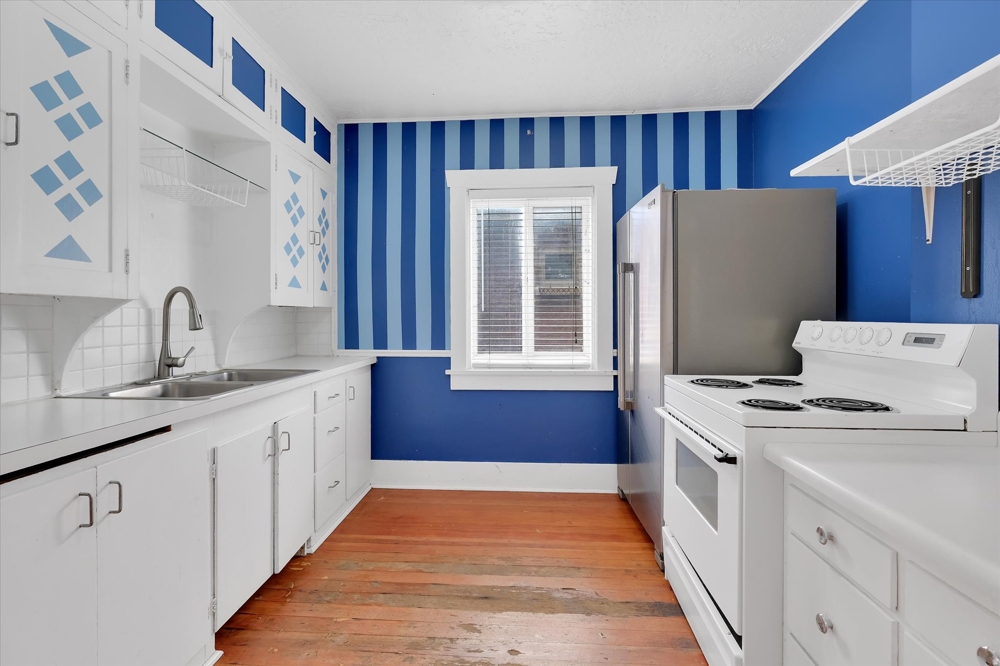 main property photo 7