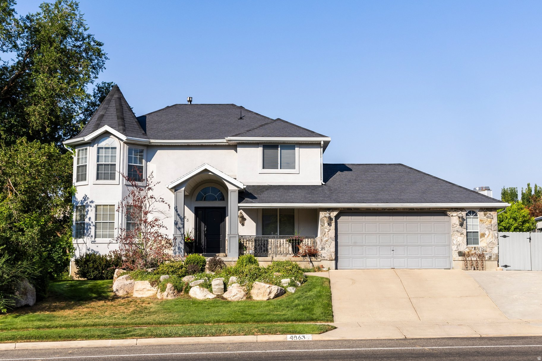 main property photo 31