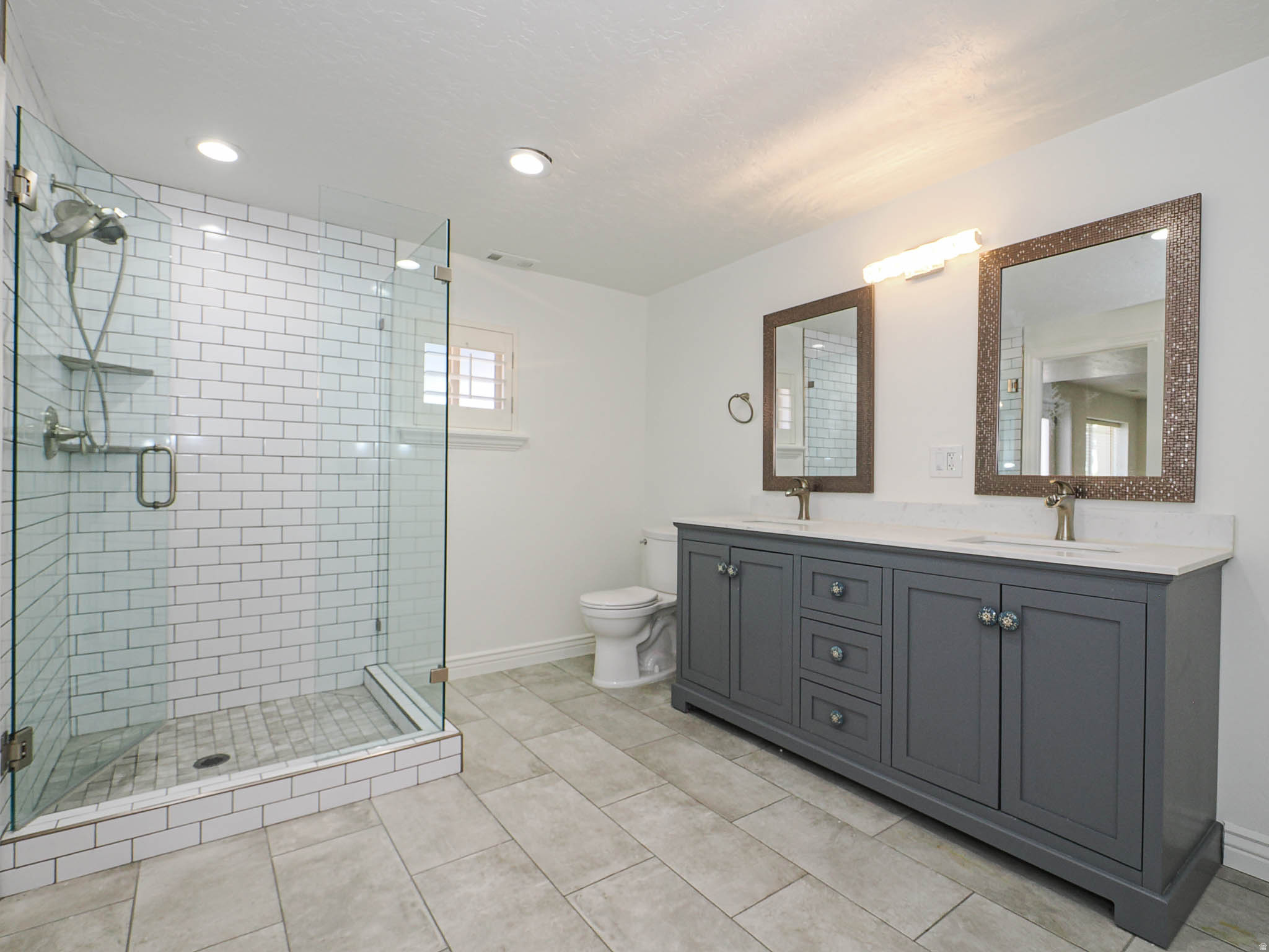 main property photo 82