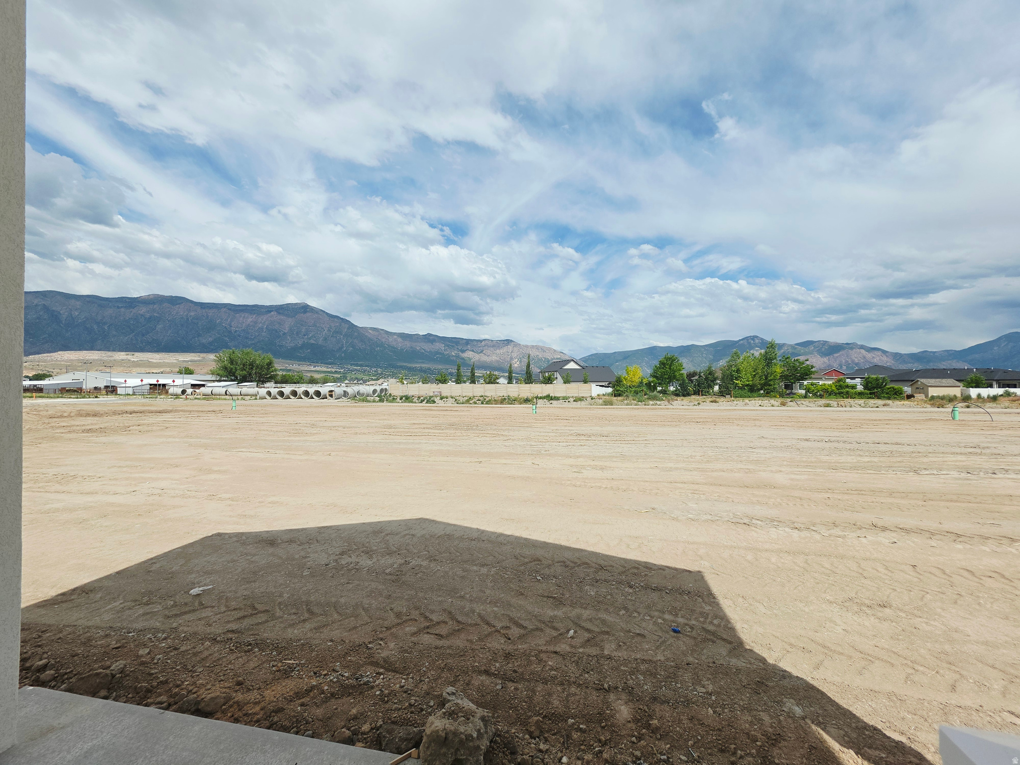 main property photo 28