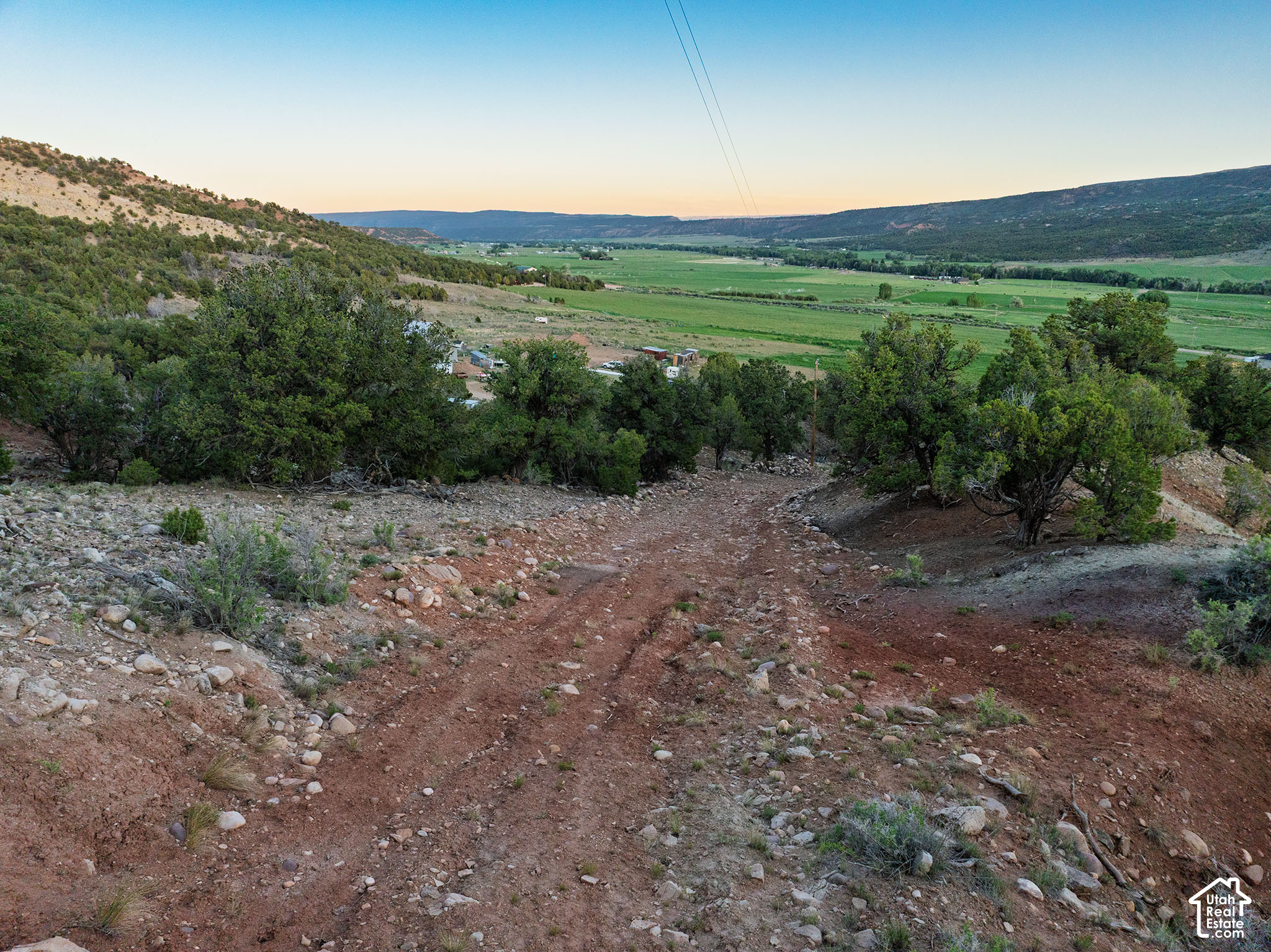main property photo 18