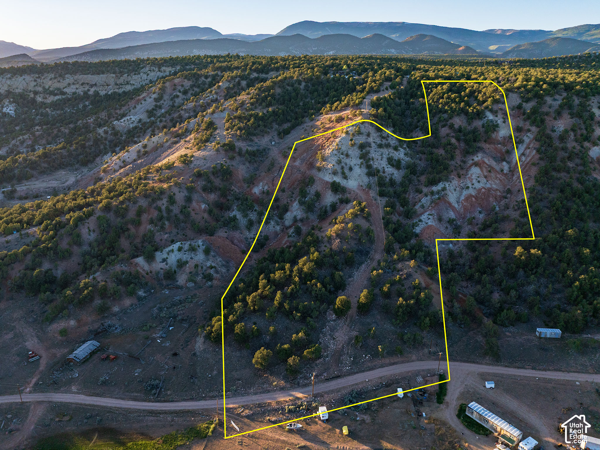 main property photo 3