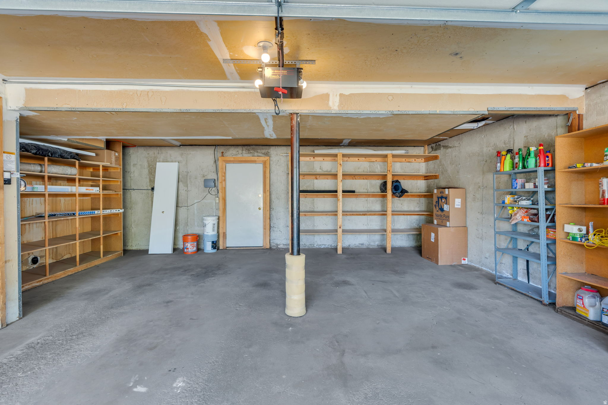 main property photo 24