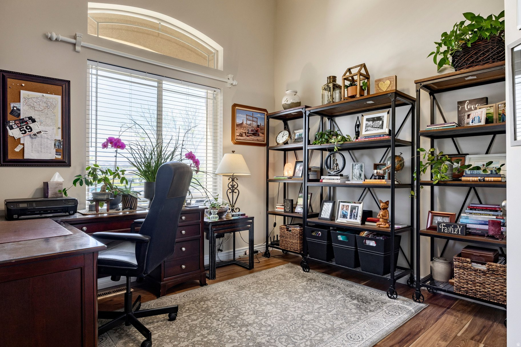 main property photo 6