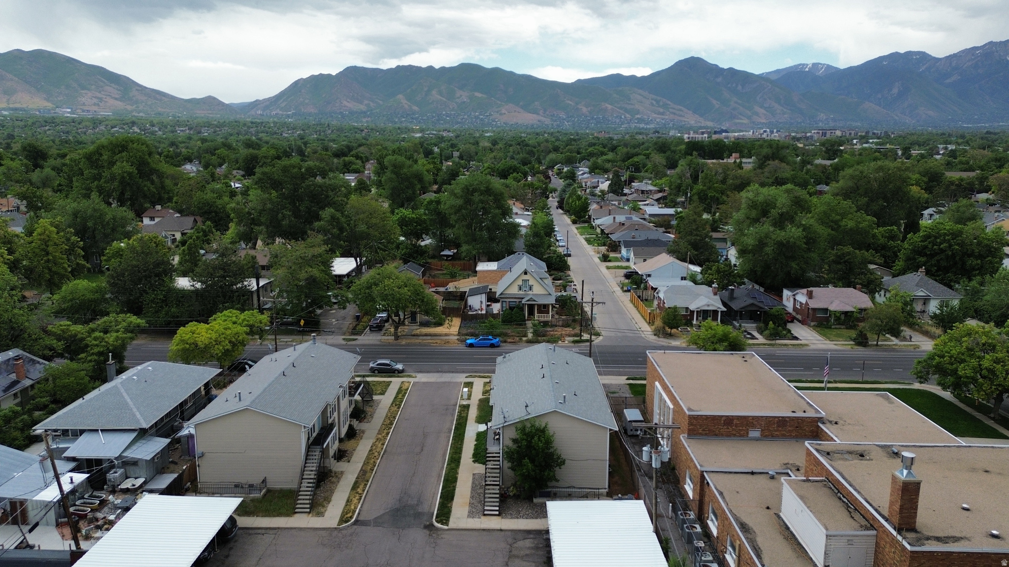 main property photo 30