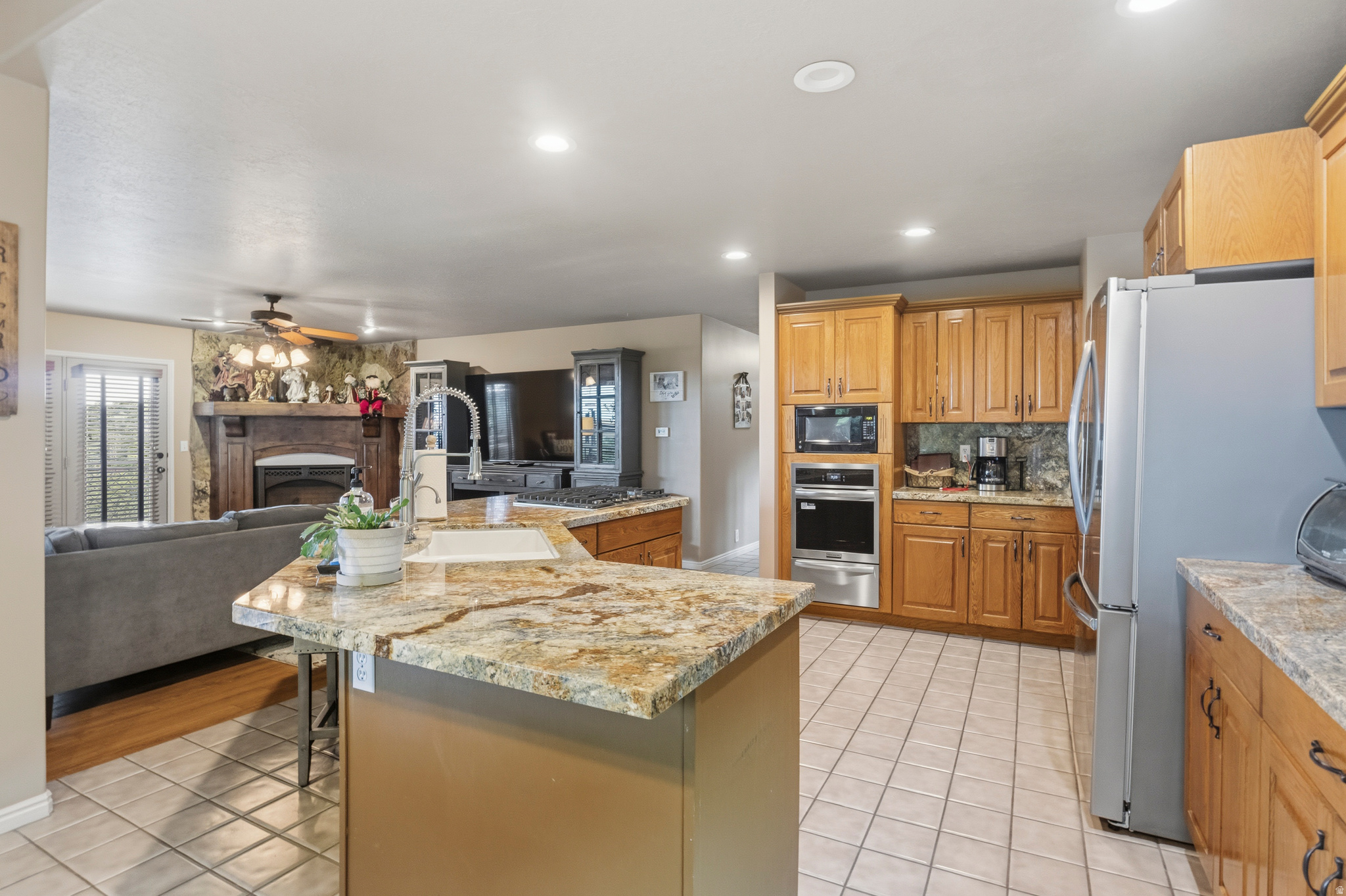 main property photo 20