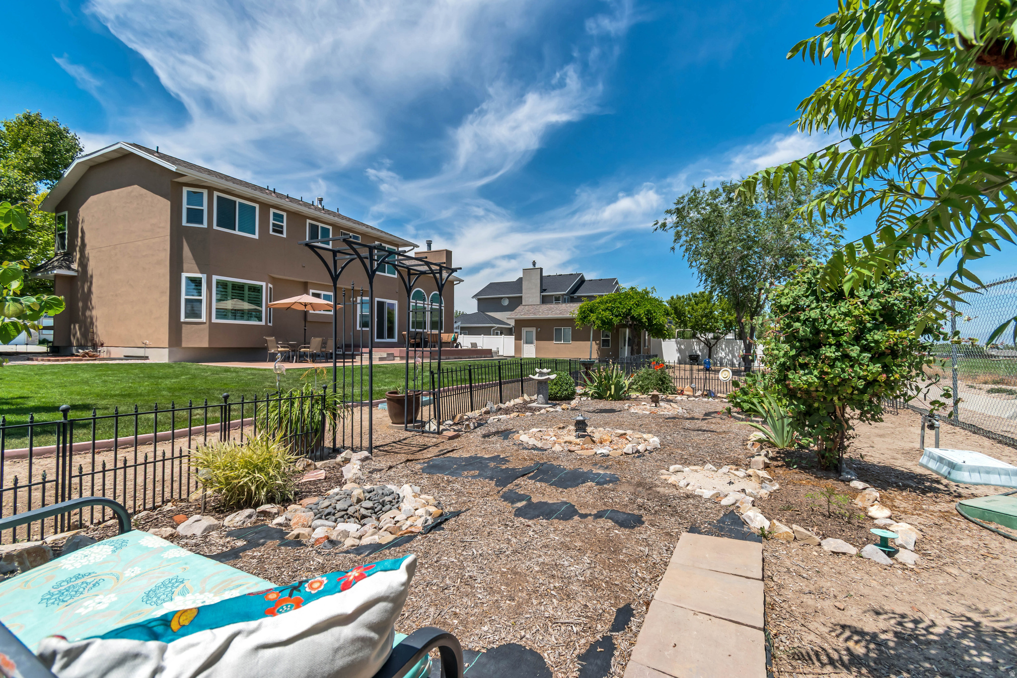 main property photo 46