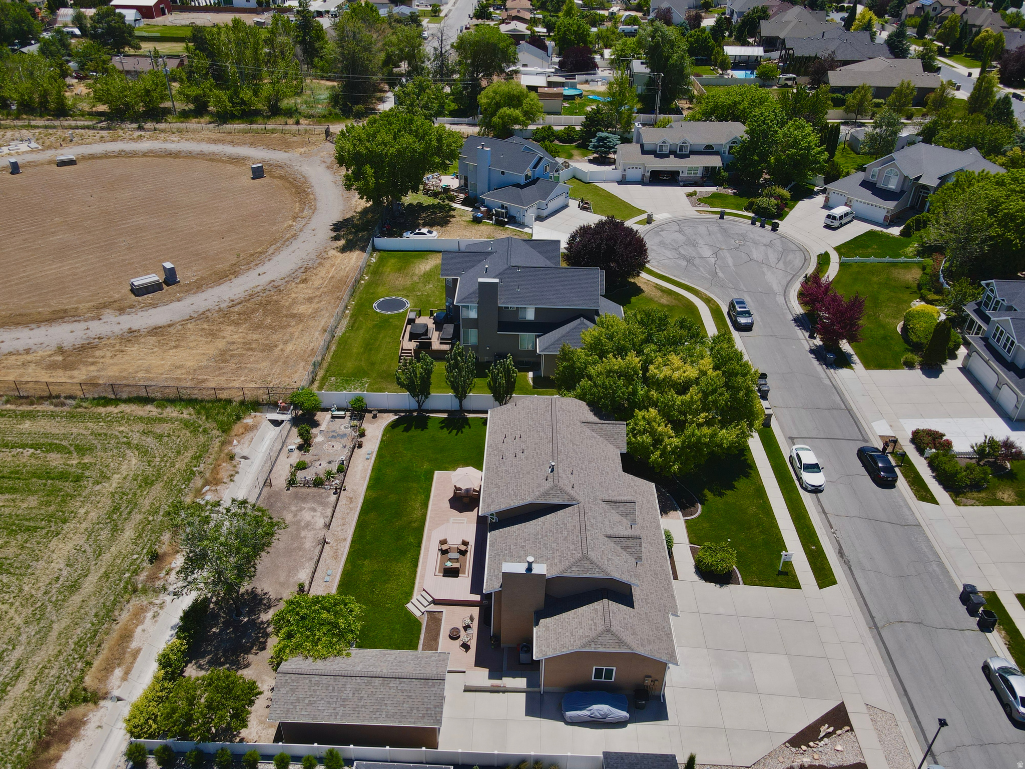 main property photo 58
