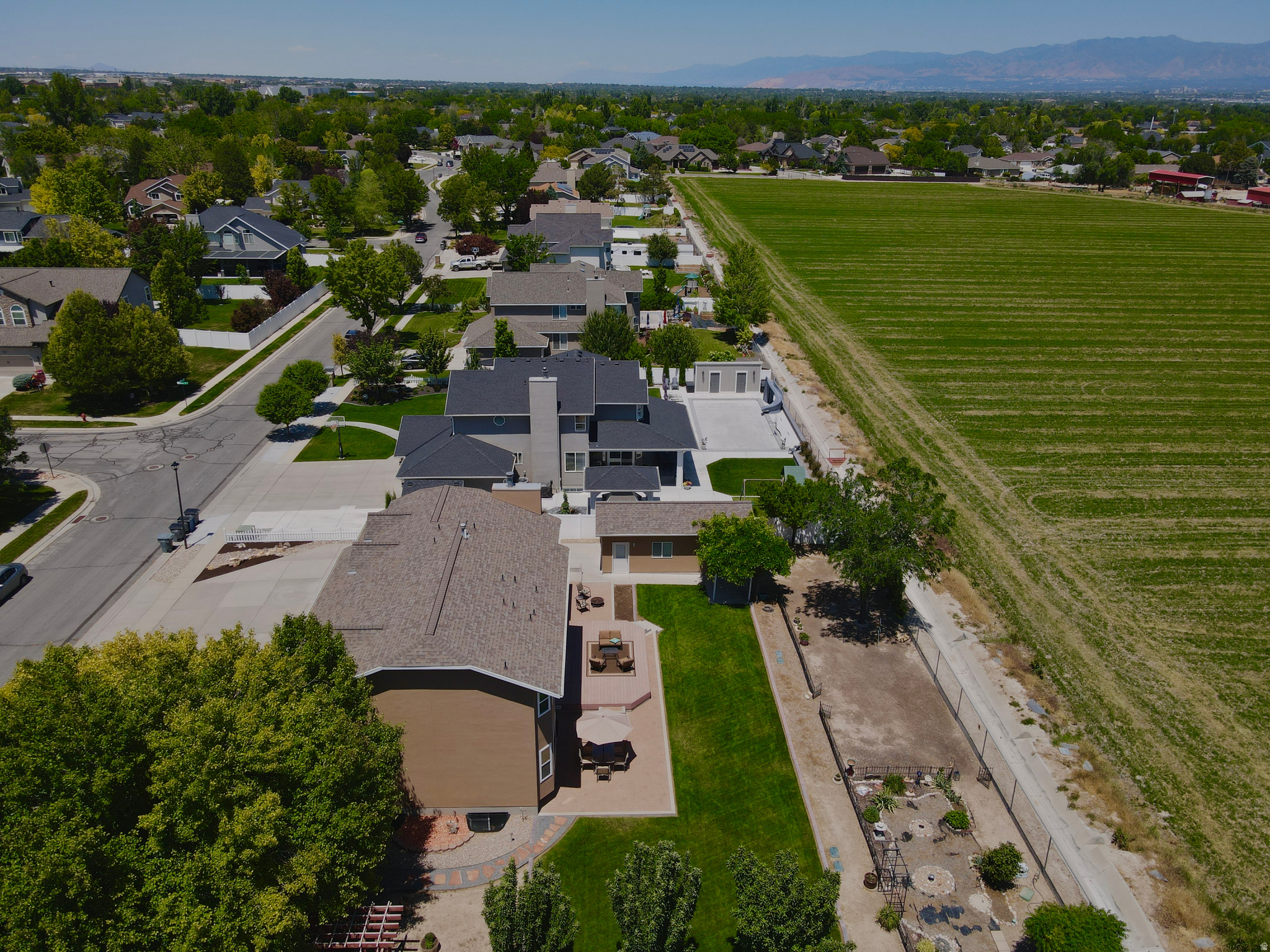 main property photo 62