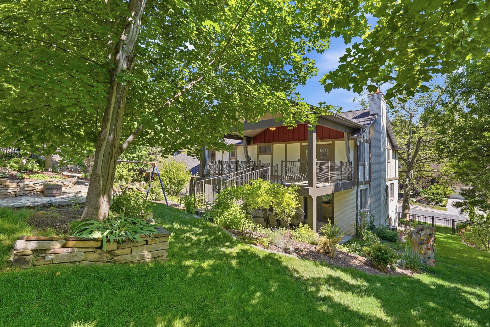 main property photo 56