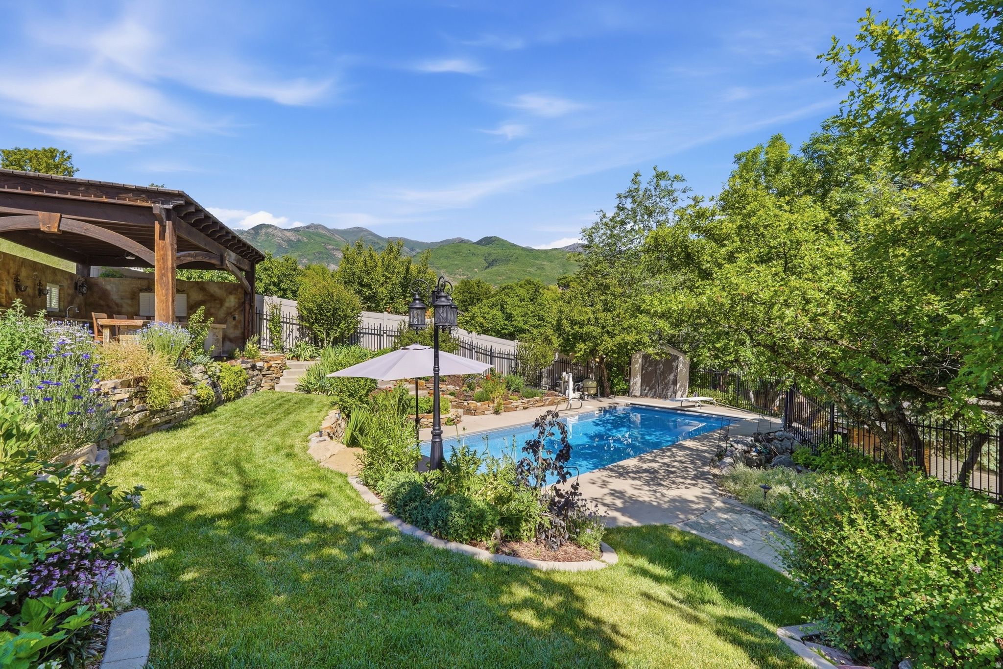 main property photo 57
