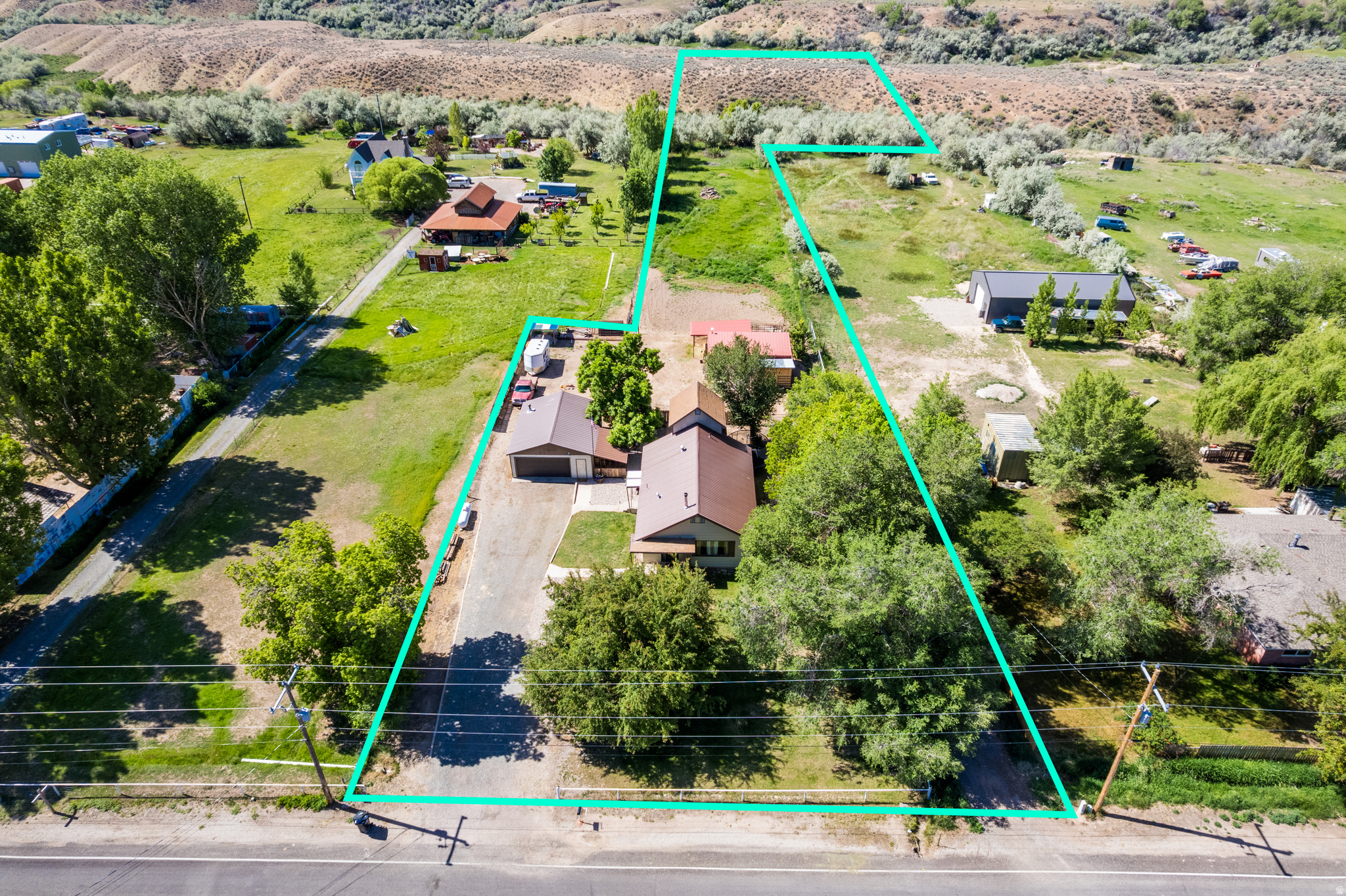main property photo 3