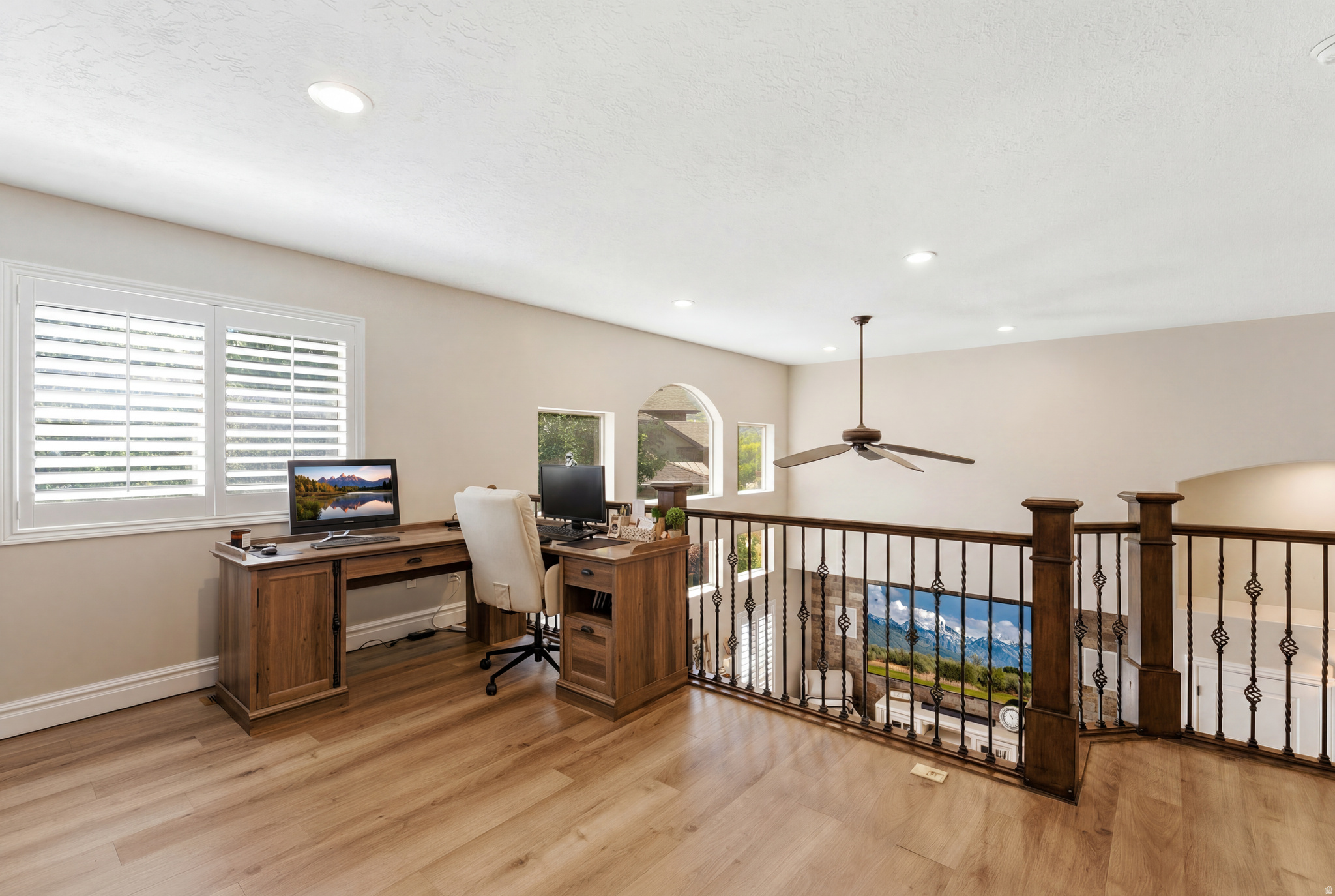 main property photo 27