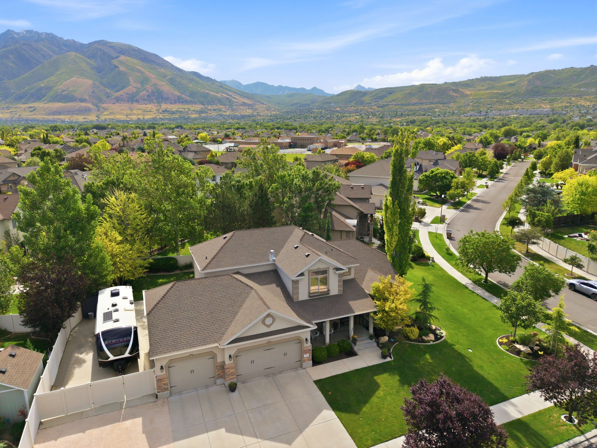 main property photo 68