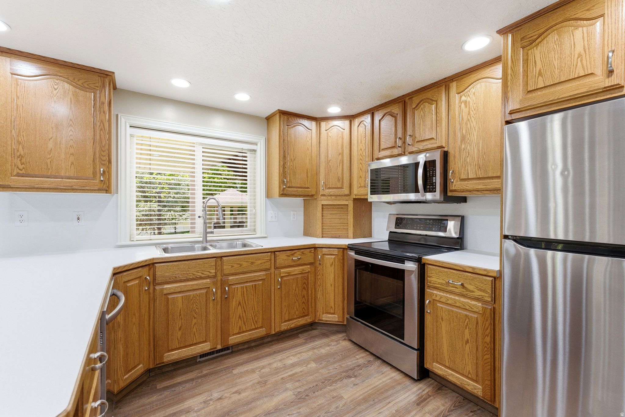 main property photo 58