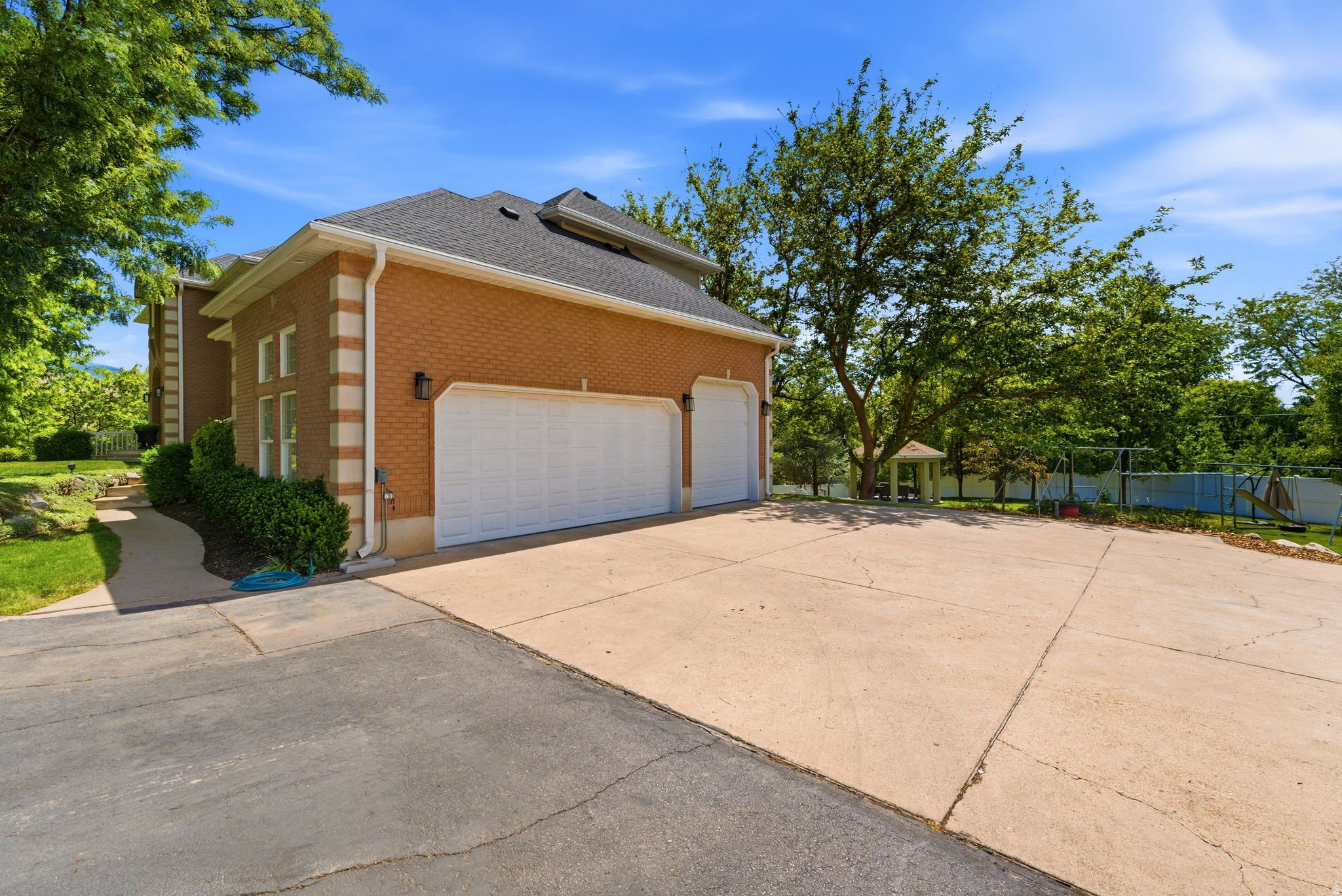 main property photo 72