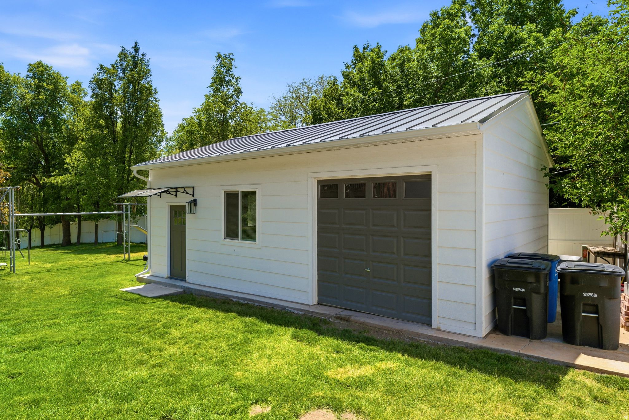 main property photo 73