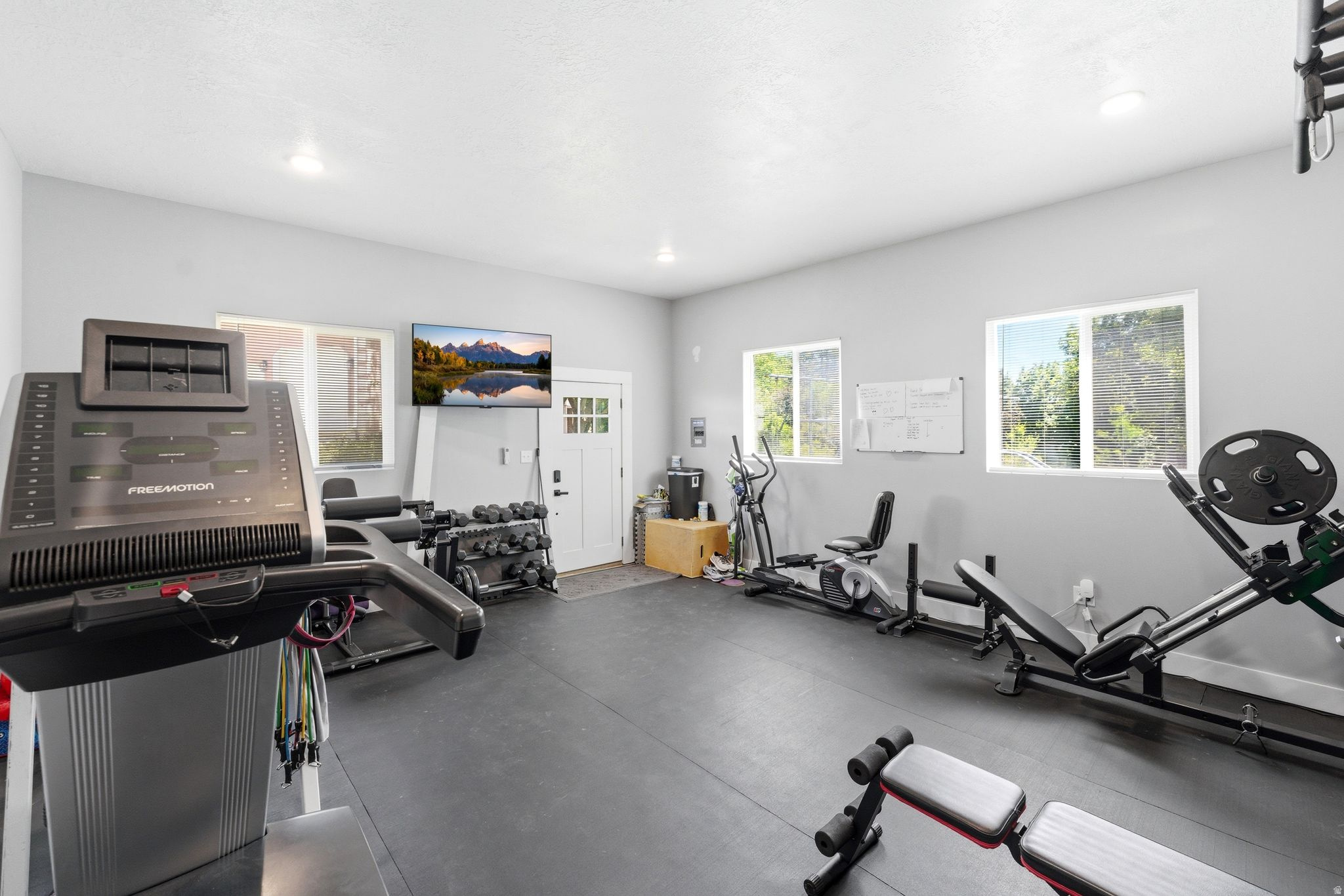 main property photo 74