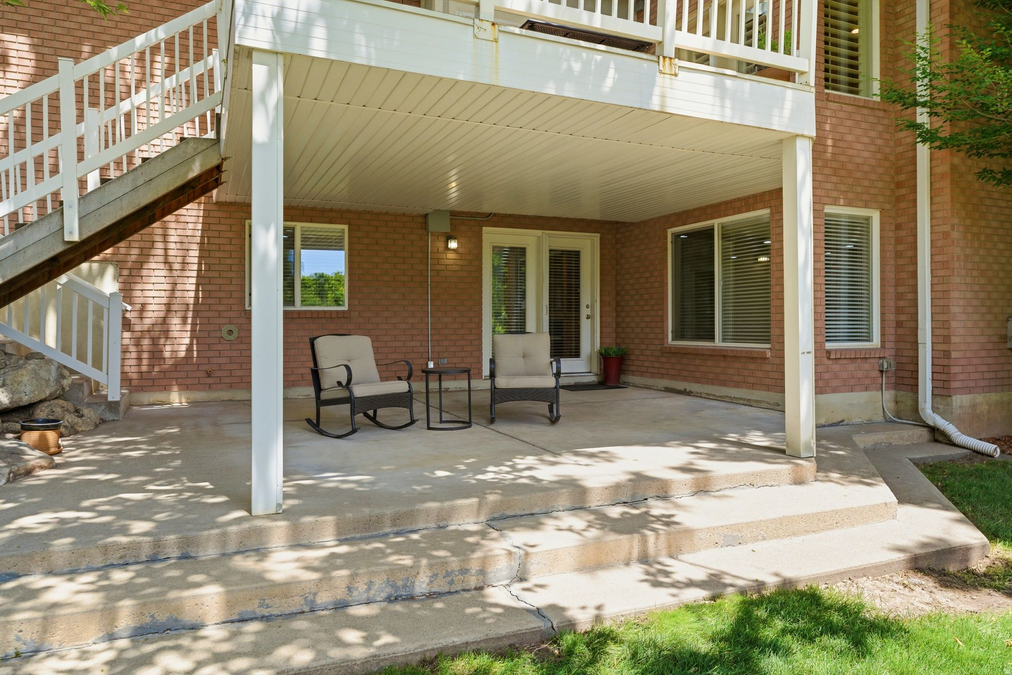 main property photo 79