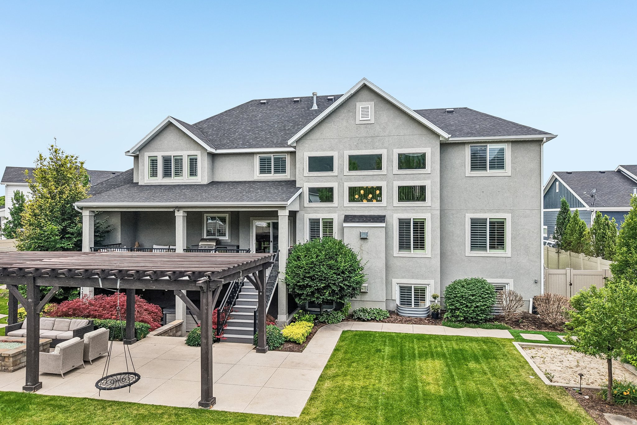 main property photo 76