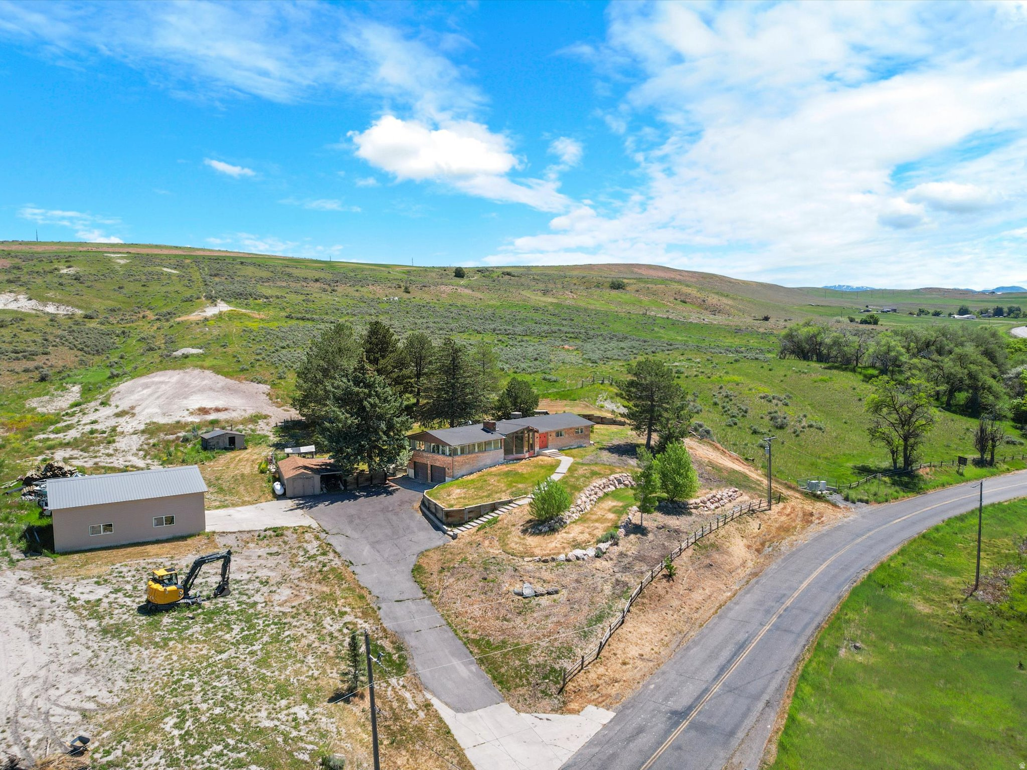 main property photo 45