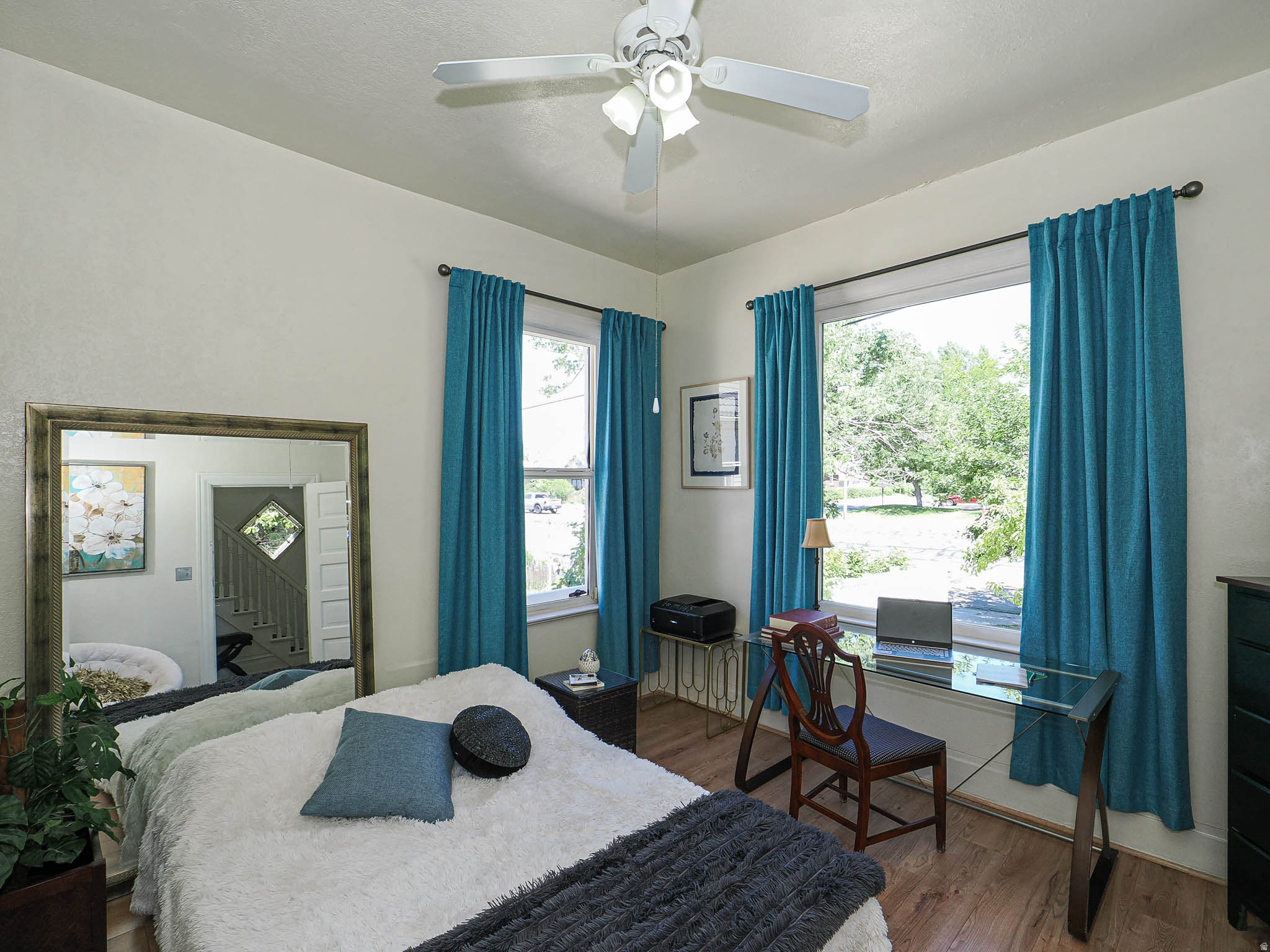 main property photo 19