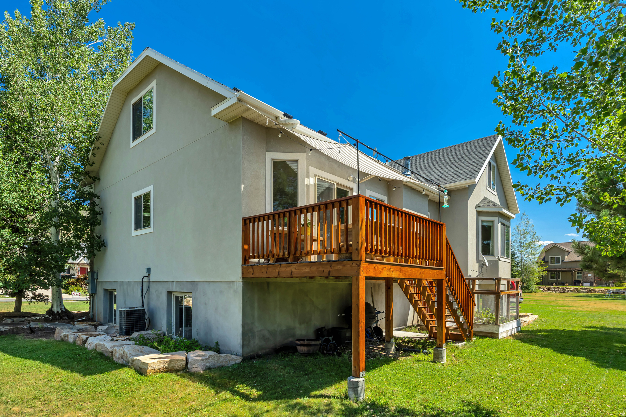 main property photo 31