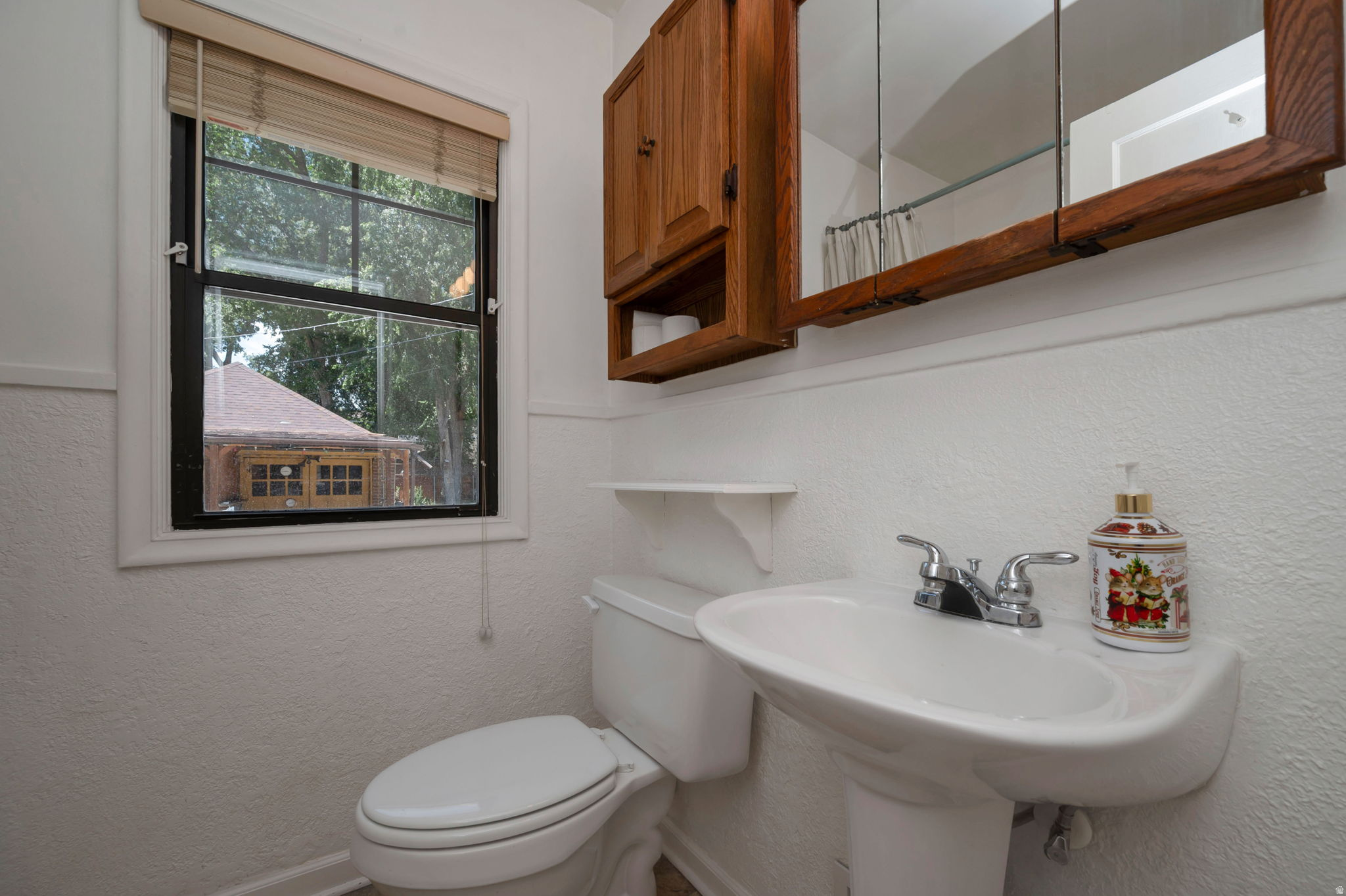 main property photo 15