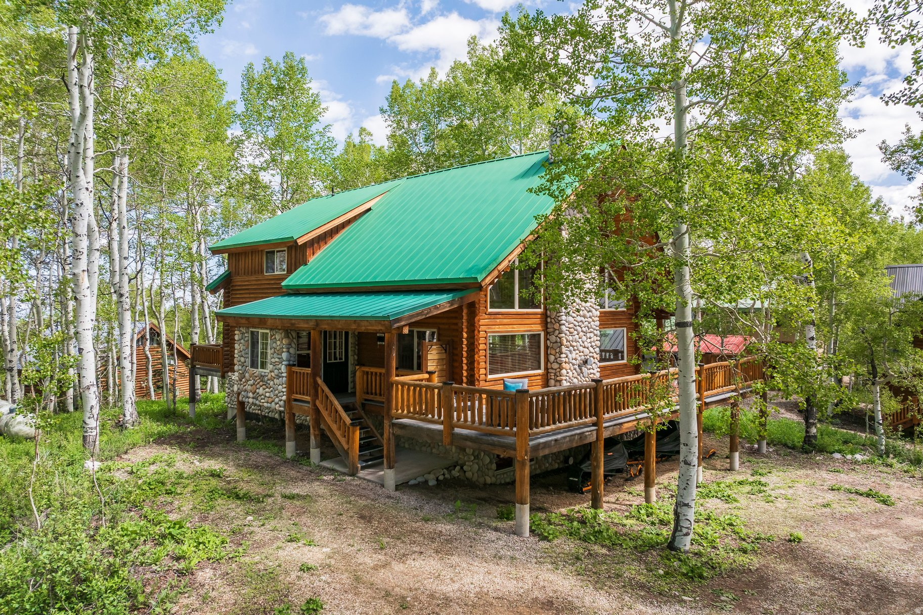 main property photo 41