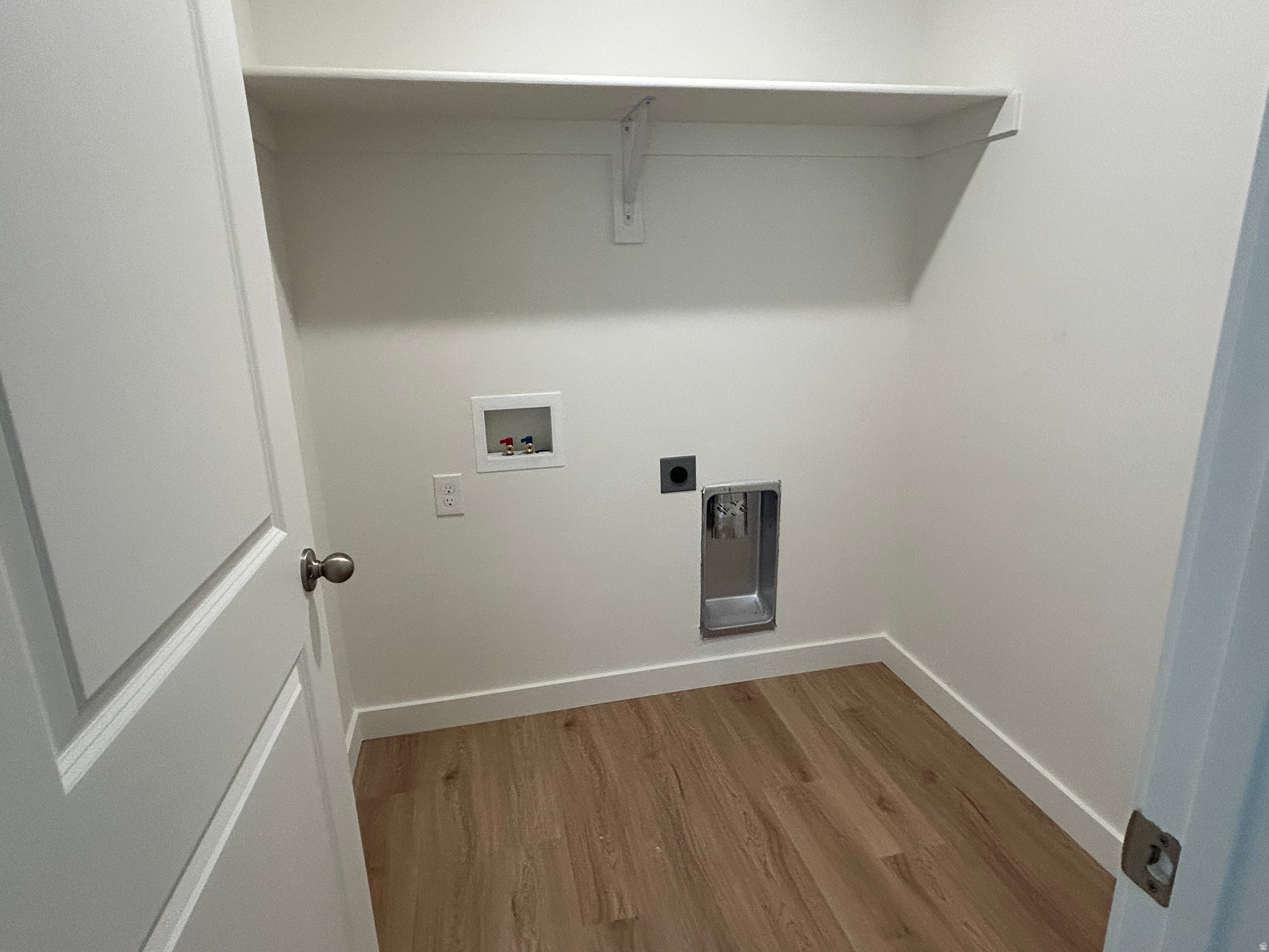 main property photo 14