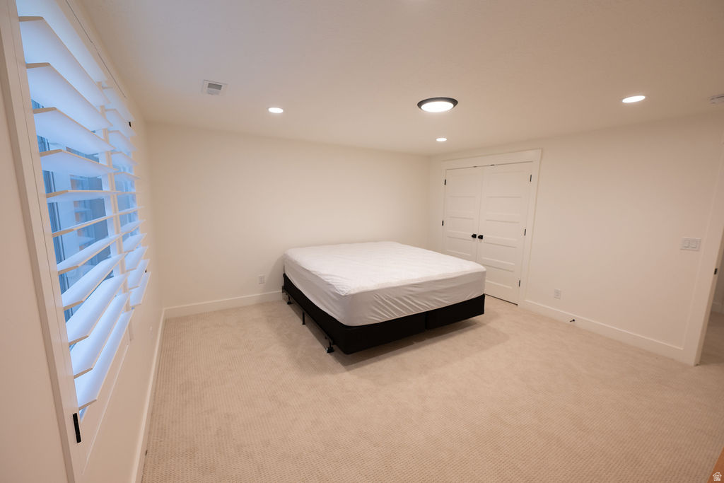 main property photo 78