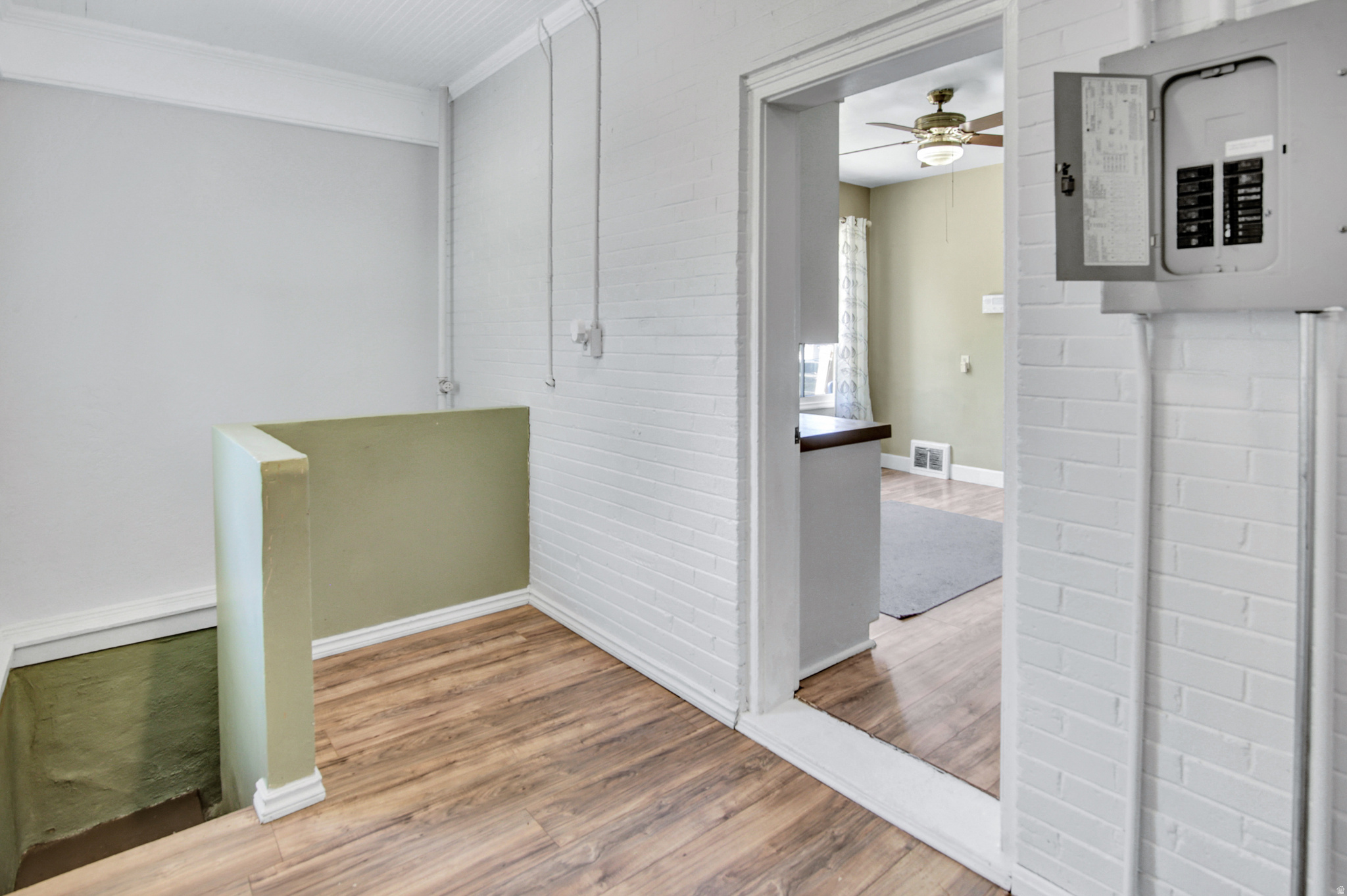 main property photo 17