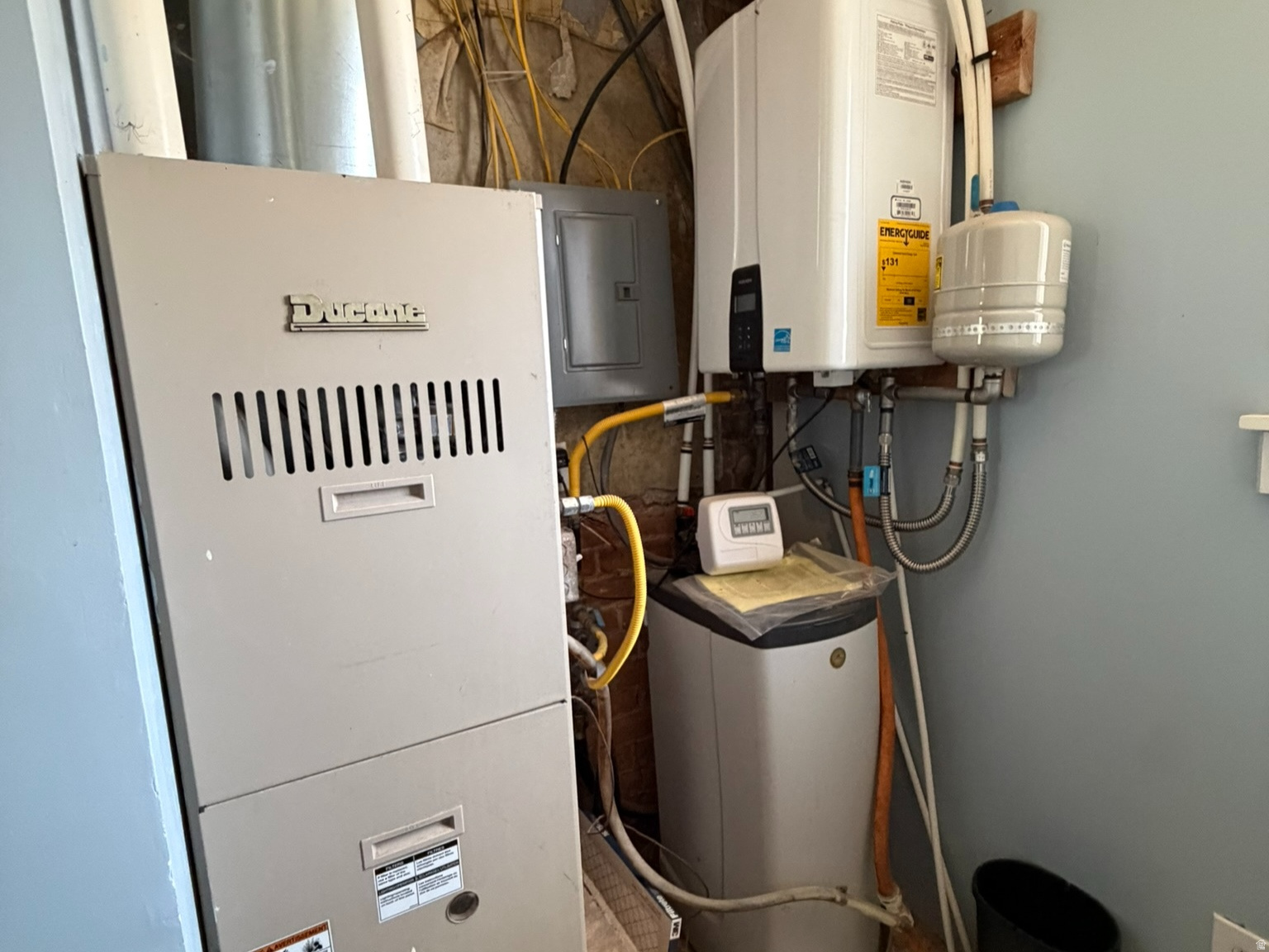main property photo 13