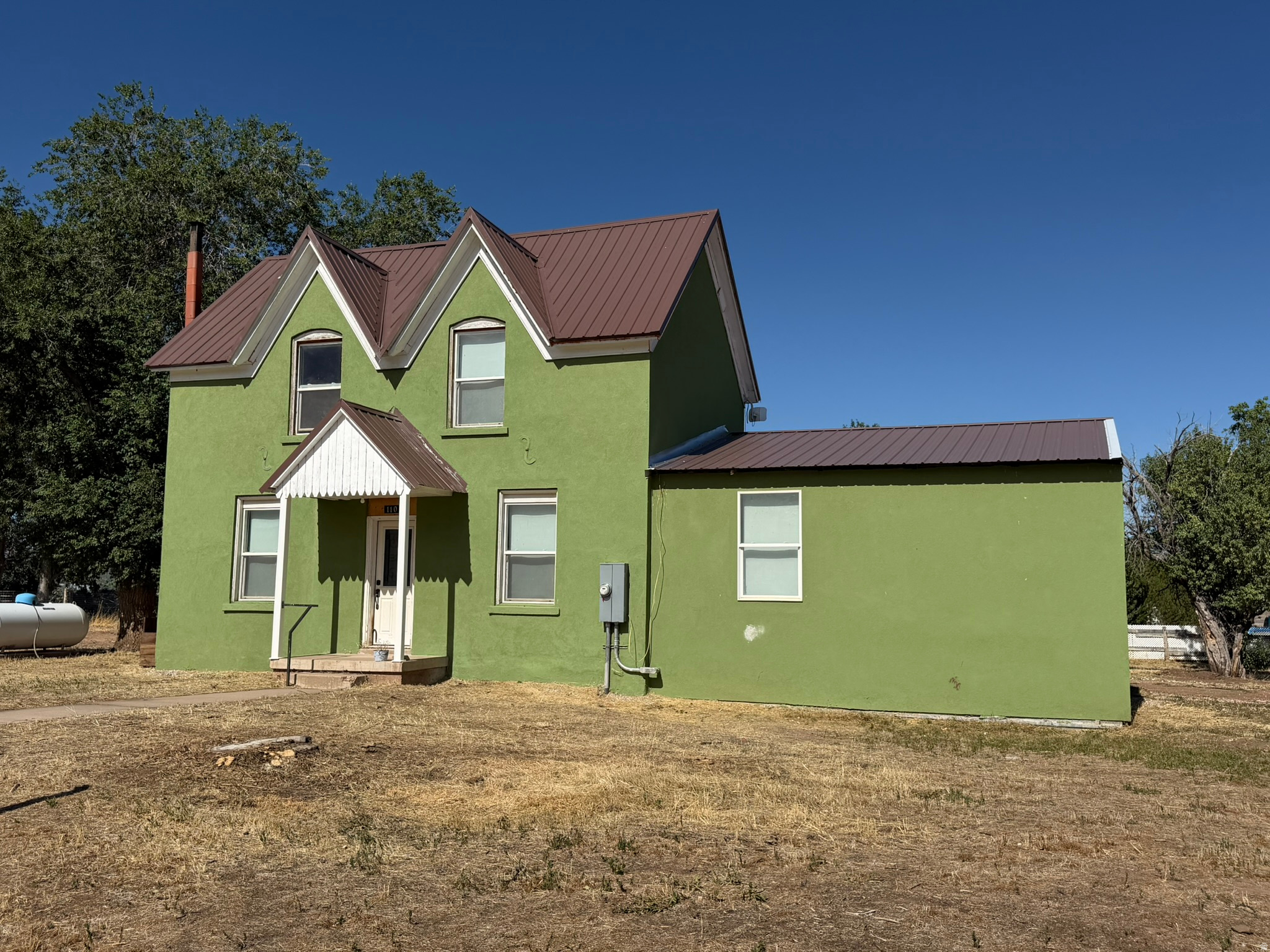 main property photo 19