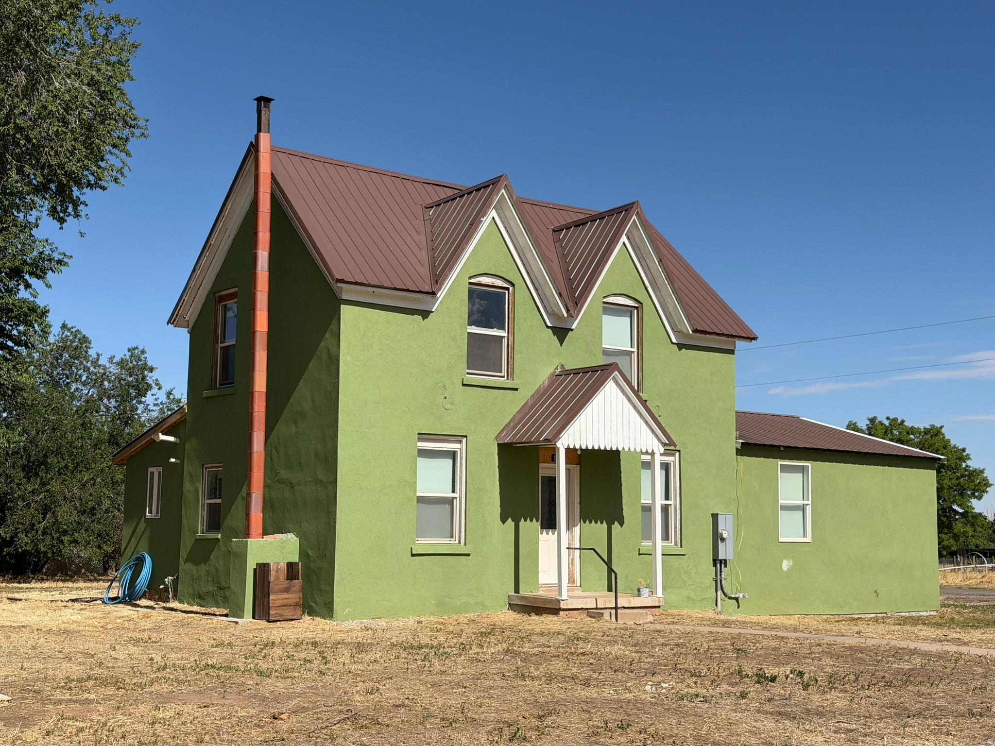 main property photo 24