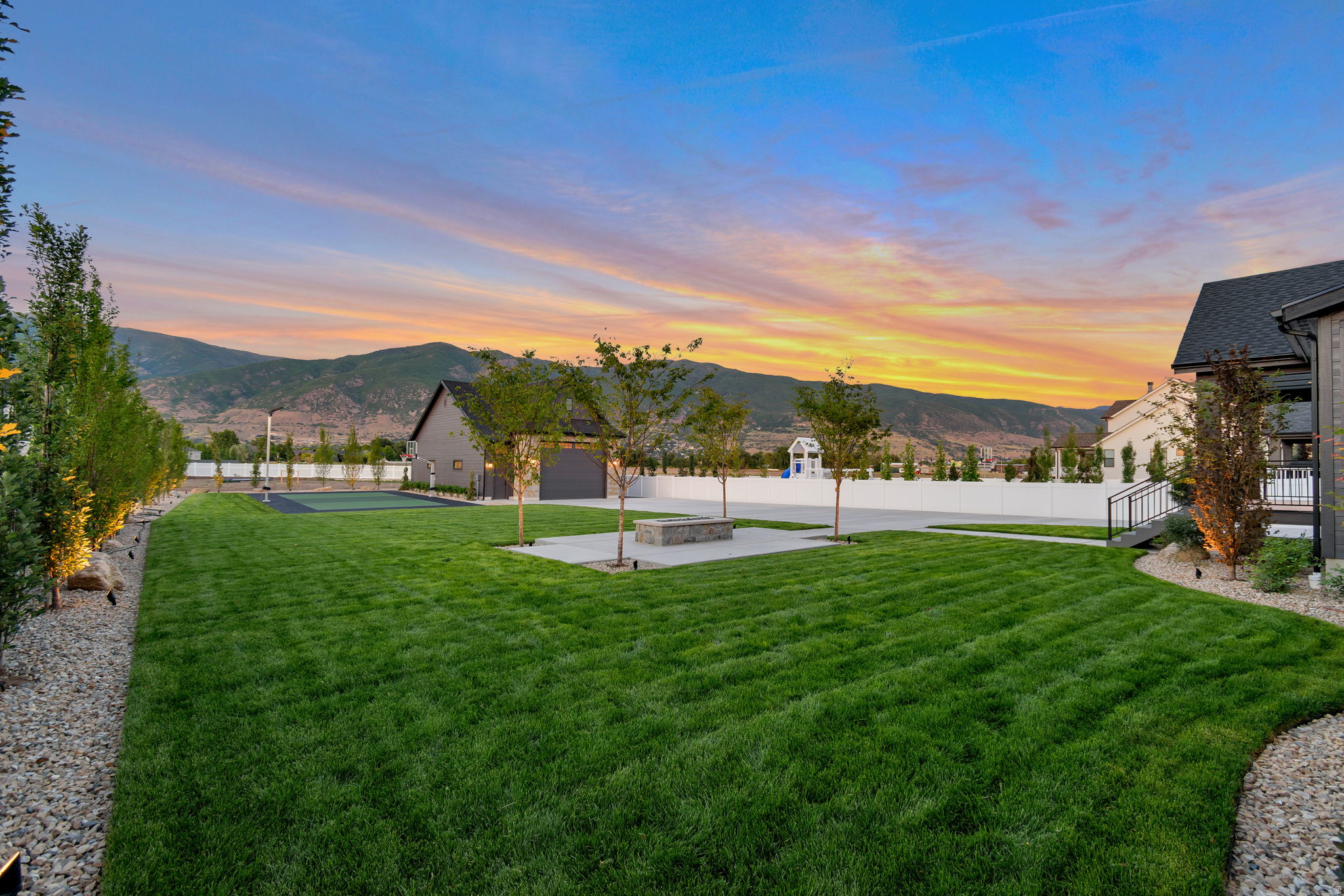 main property photo 60