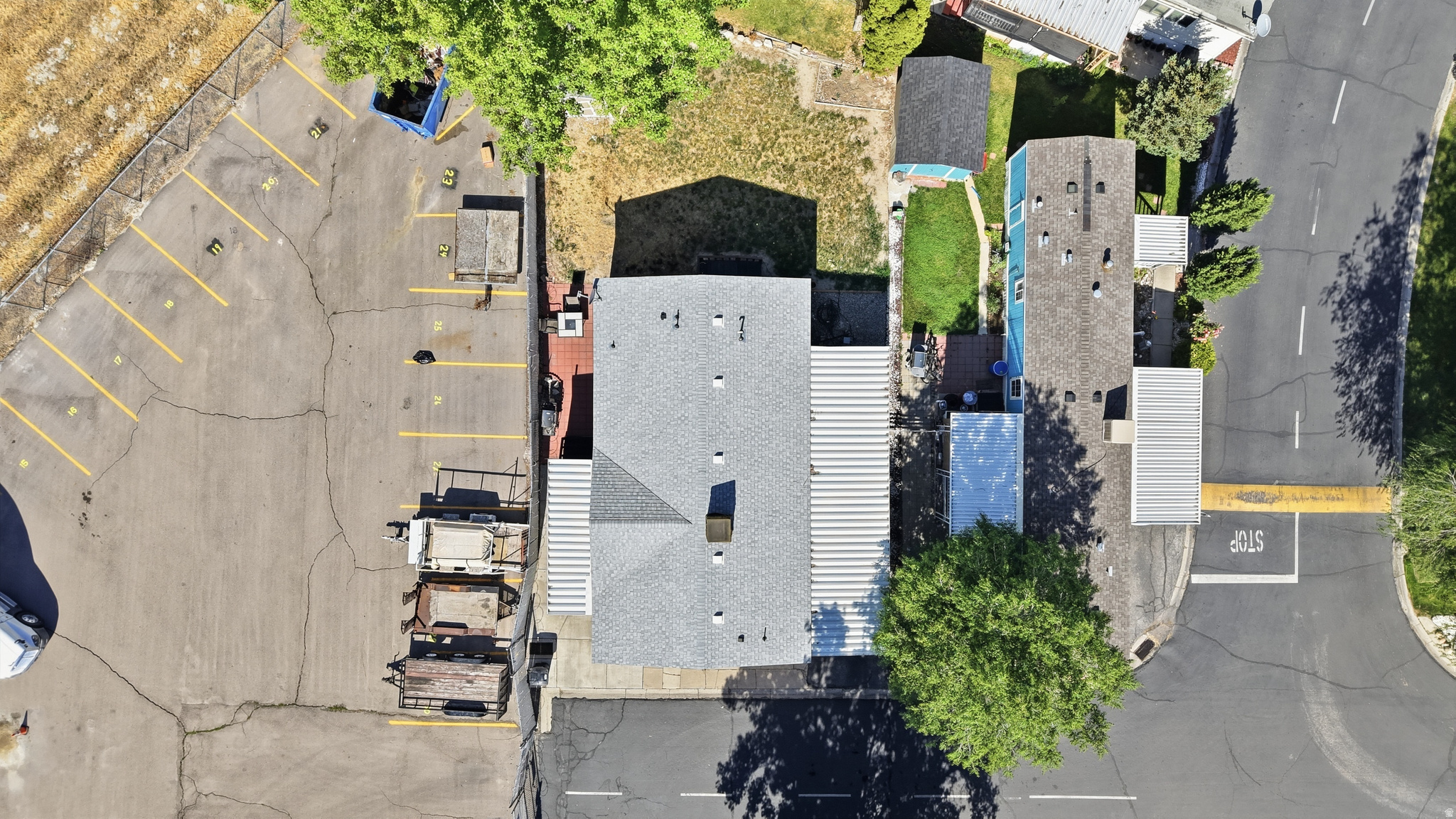 main property photo 27