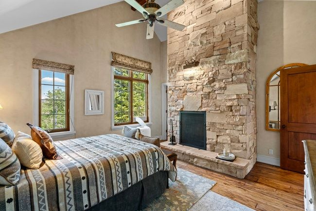 main property photo 129