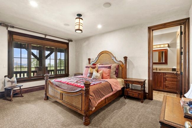 main property photo 67