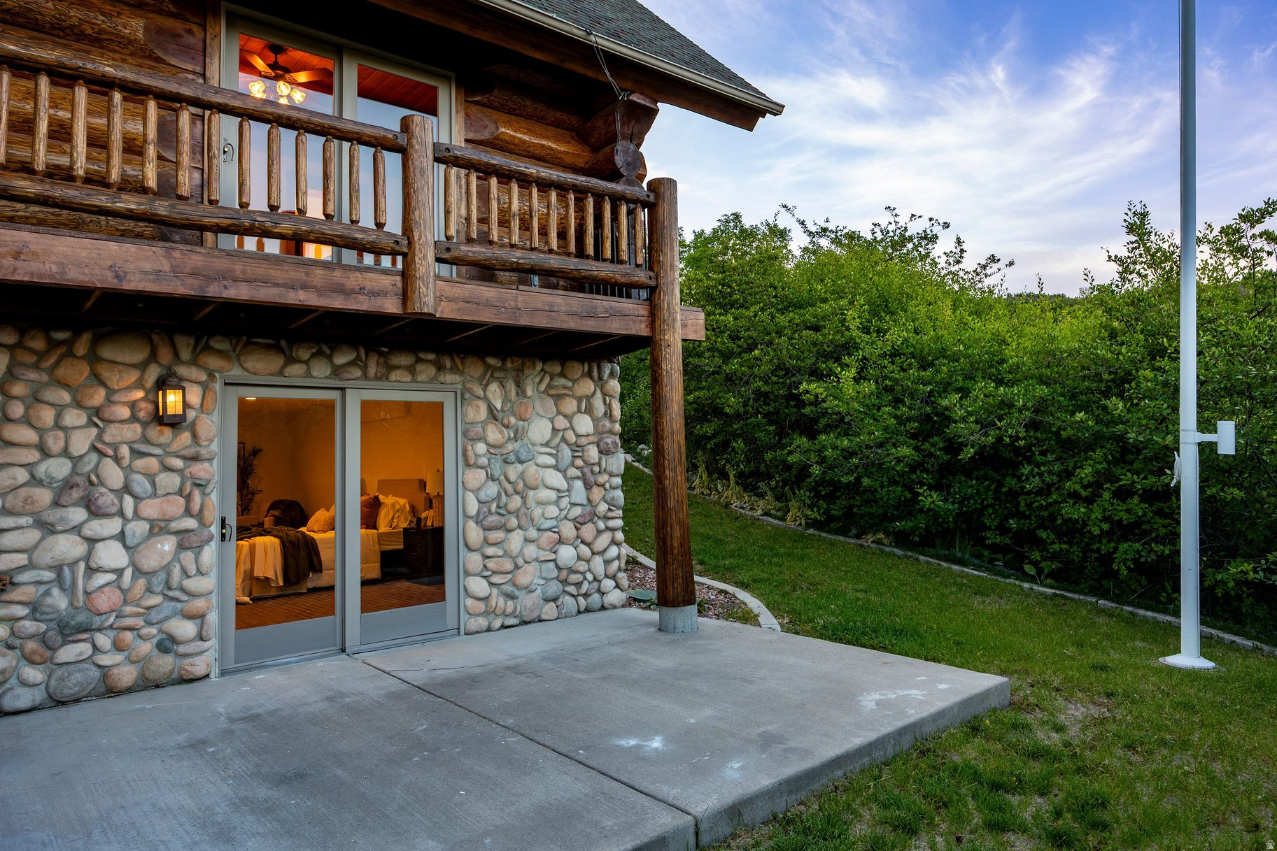 main property photo 45