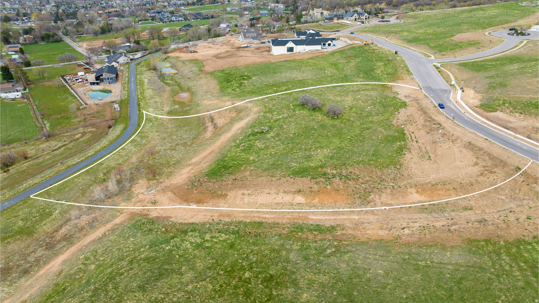 main property photo 13