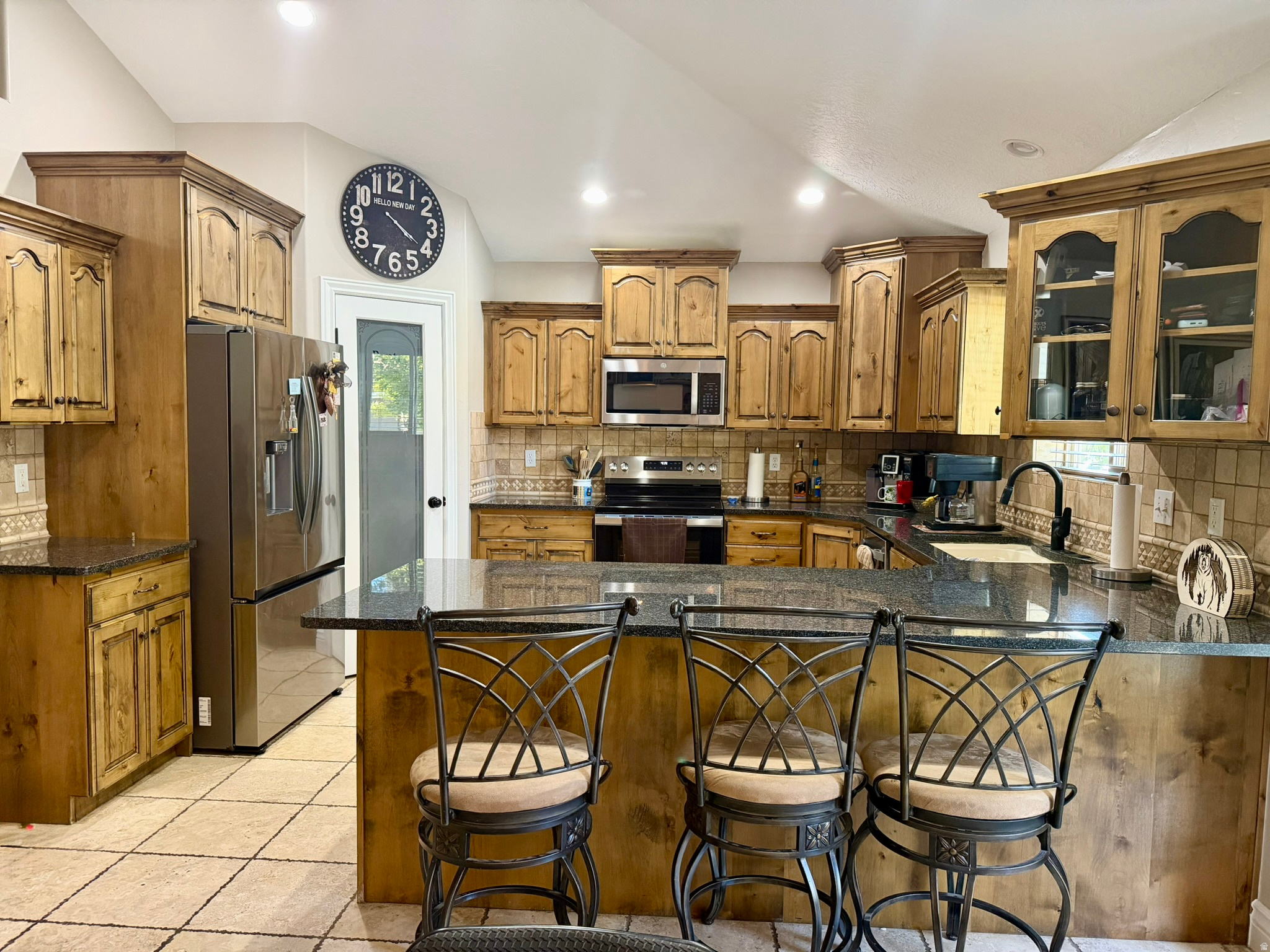 main property photo 2