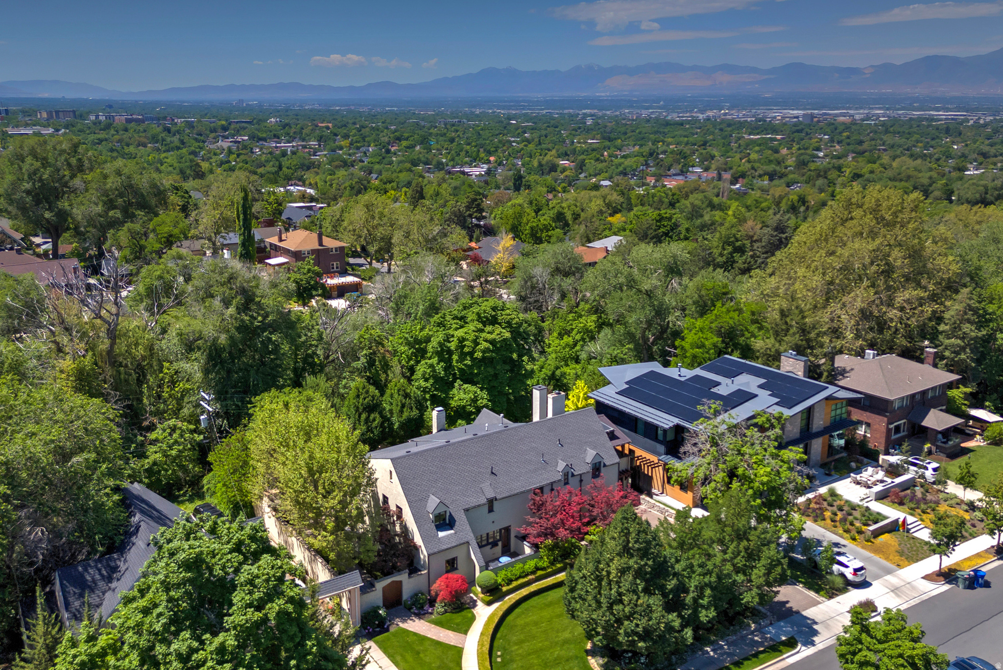 main property photo 89